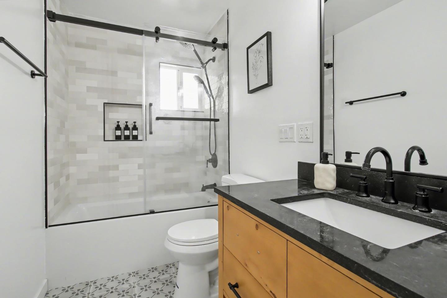 3950 Hamilton Park Drive