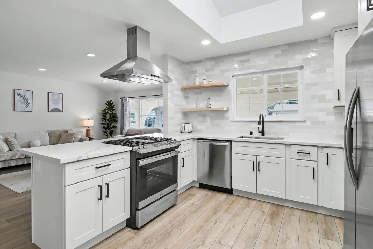 3950 Hamilton Park Drive