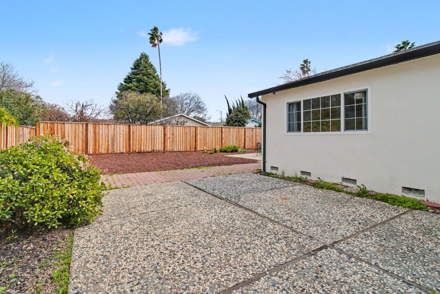 3950 Hamilton Park Drive