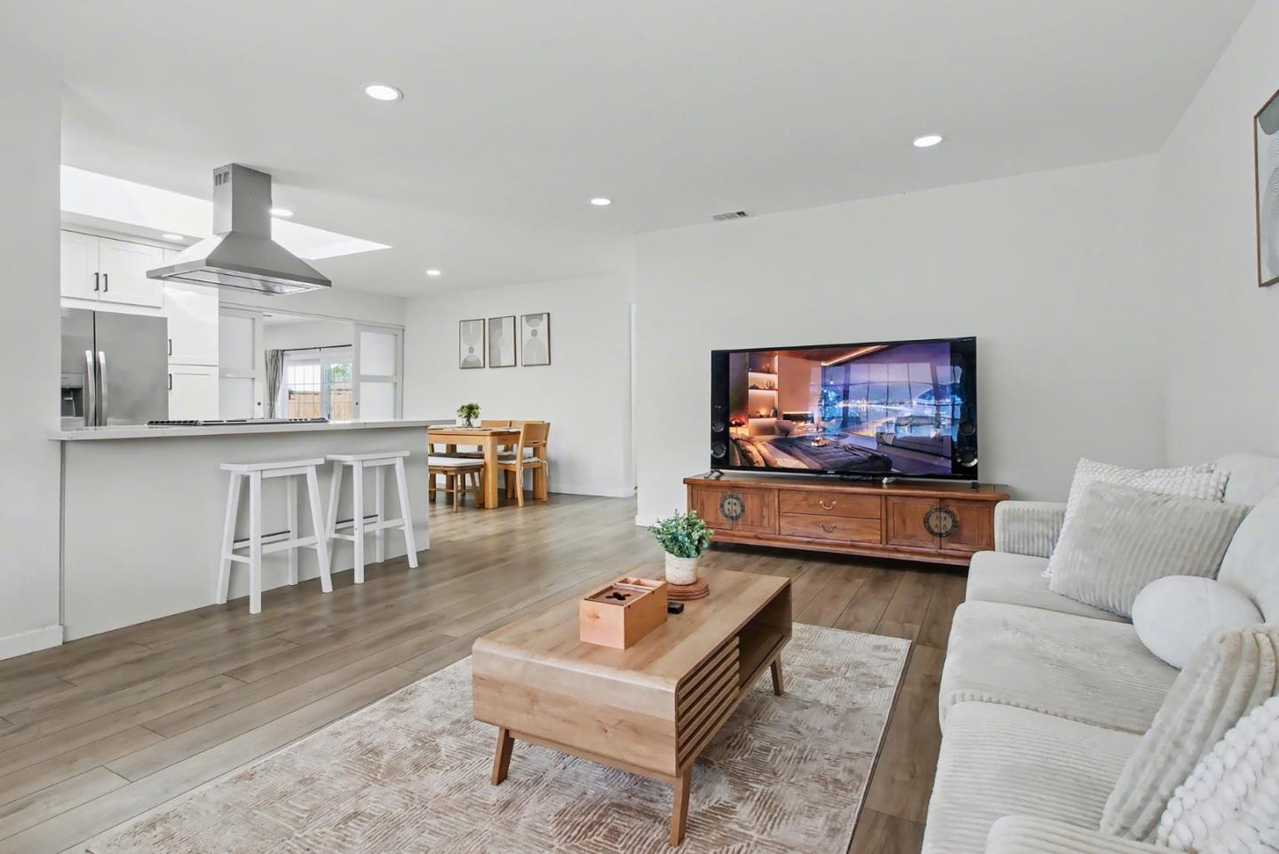 3950 Hamilton Park Drive