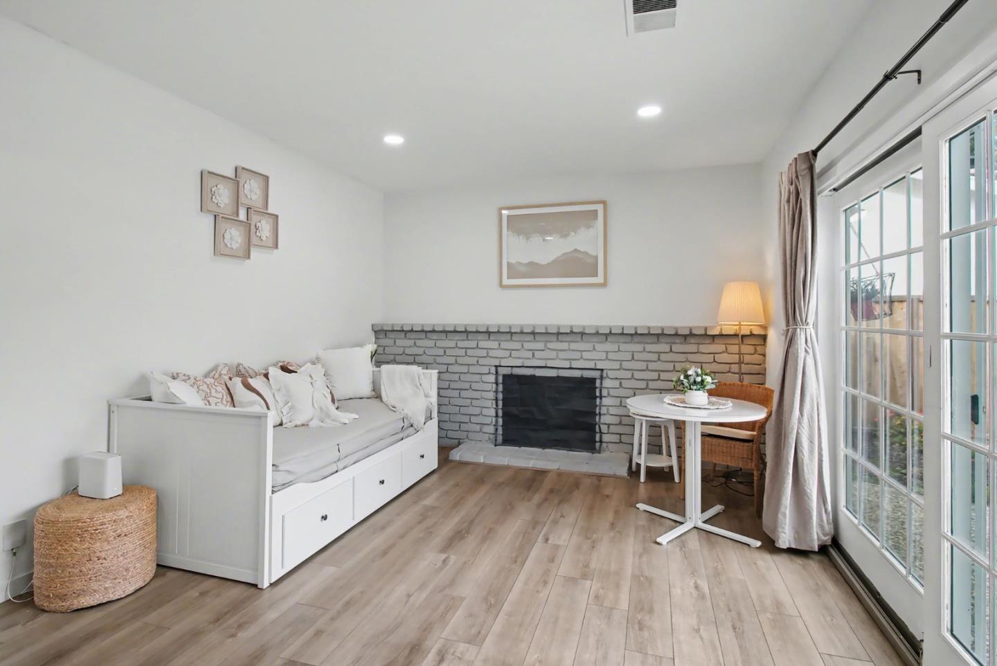 3950 Hamilton Park Drive