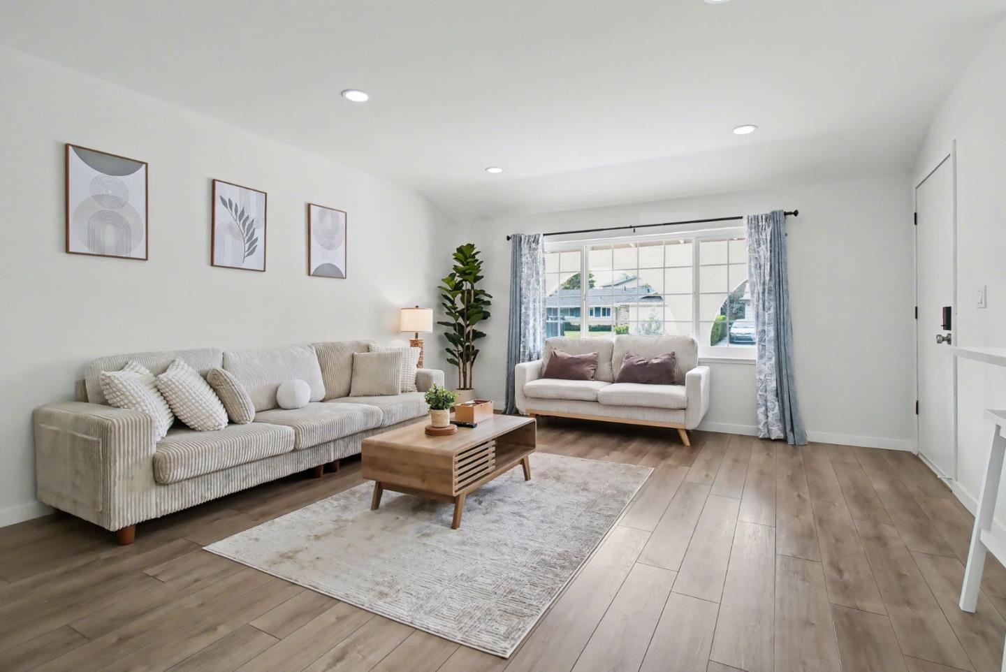 3950 Hamilton Park Drive