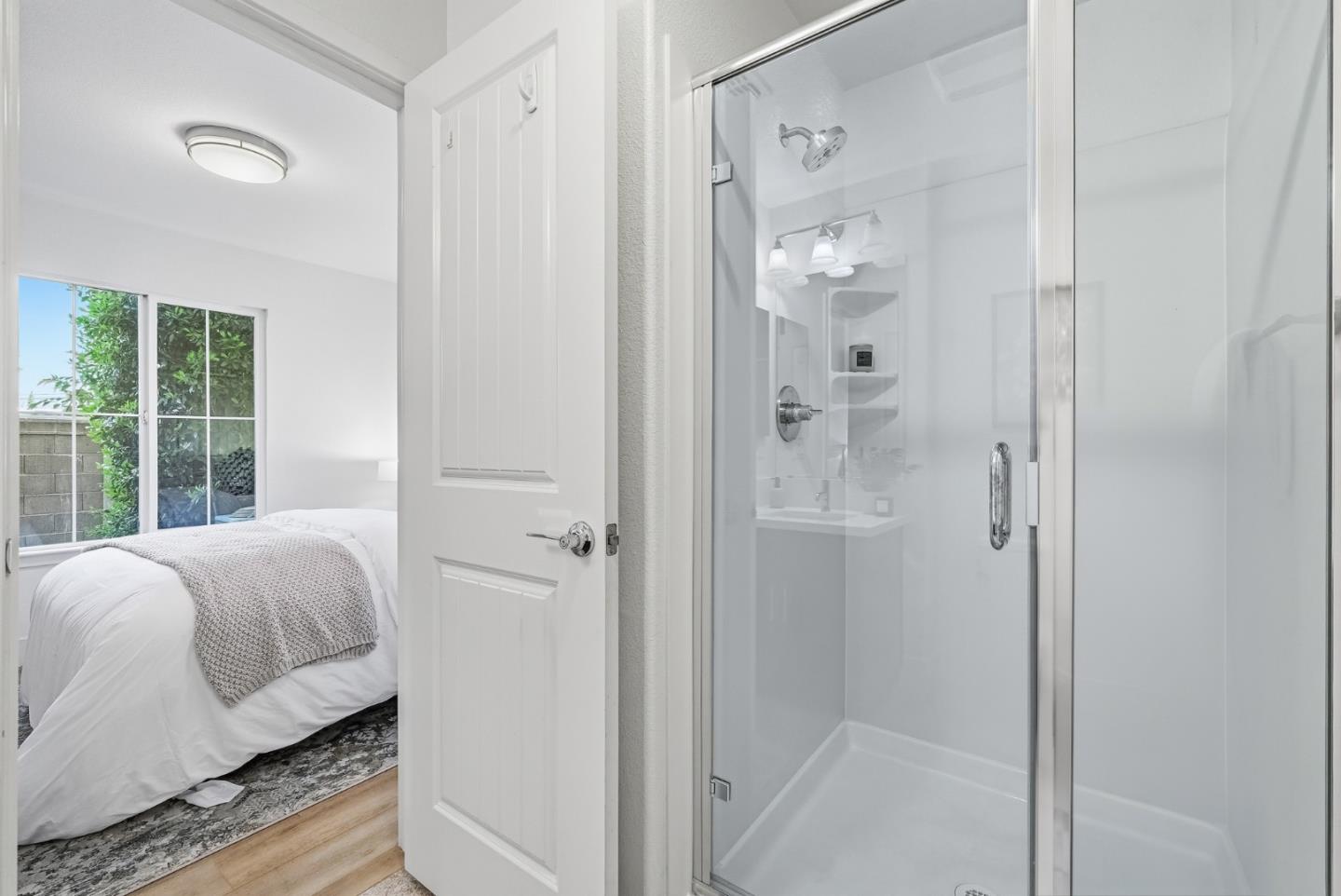 37616 Pimento Common