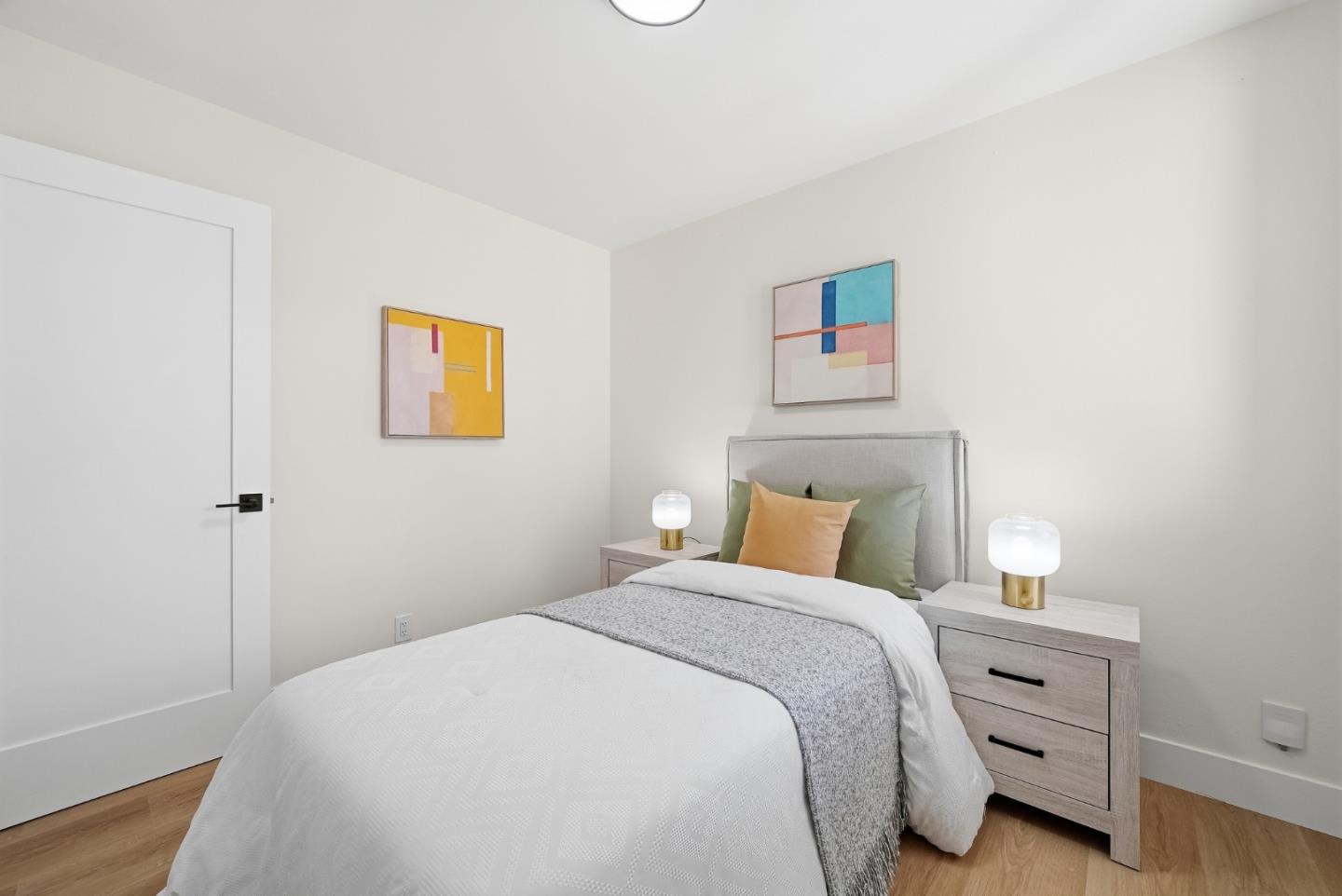 2177 Santa Cruz Avenue