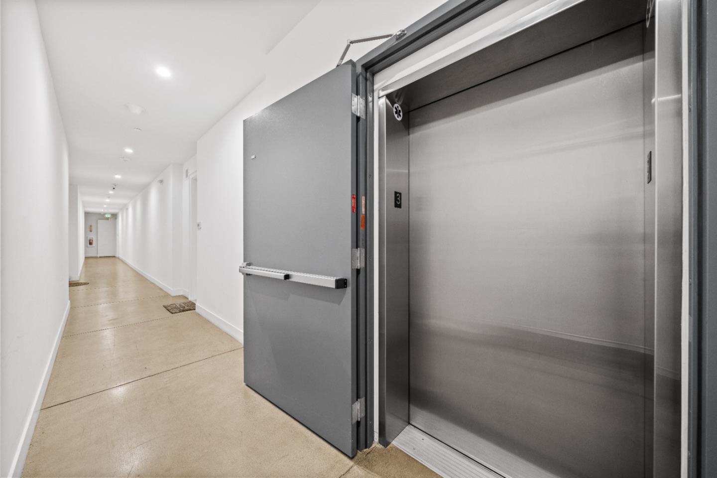 1055 South Serrano Avenue 305