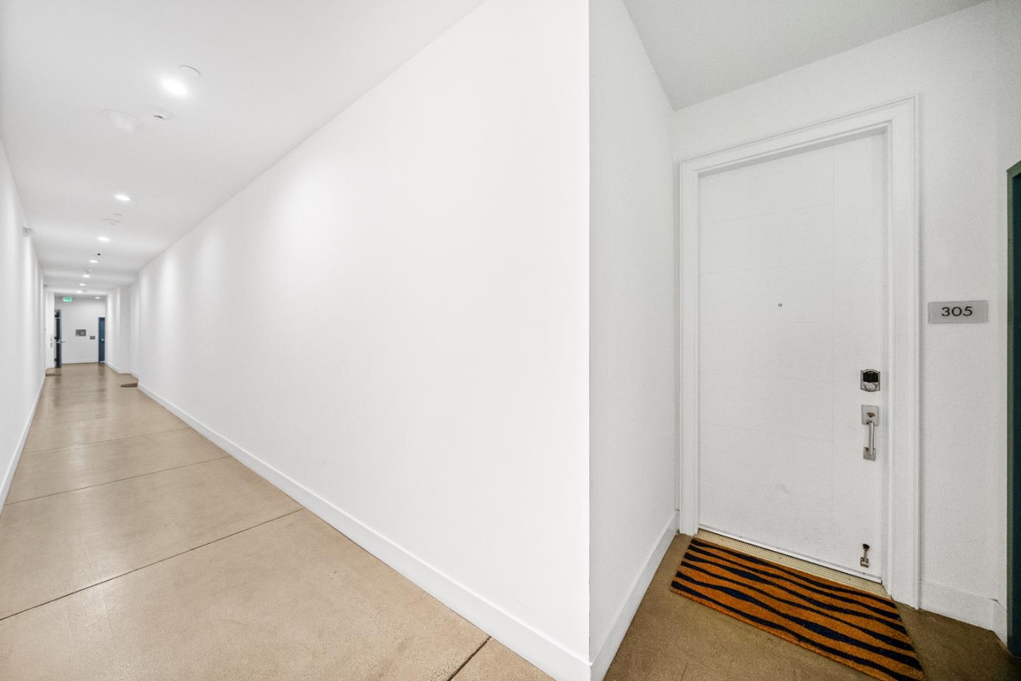 1055 South Serrano Avenue 305