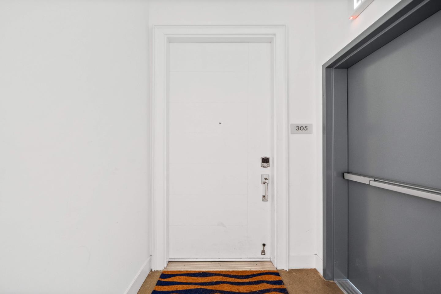 1055 South Serrano Avenue 305