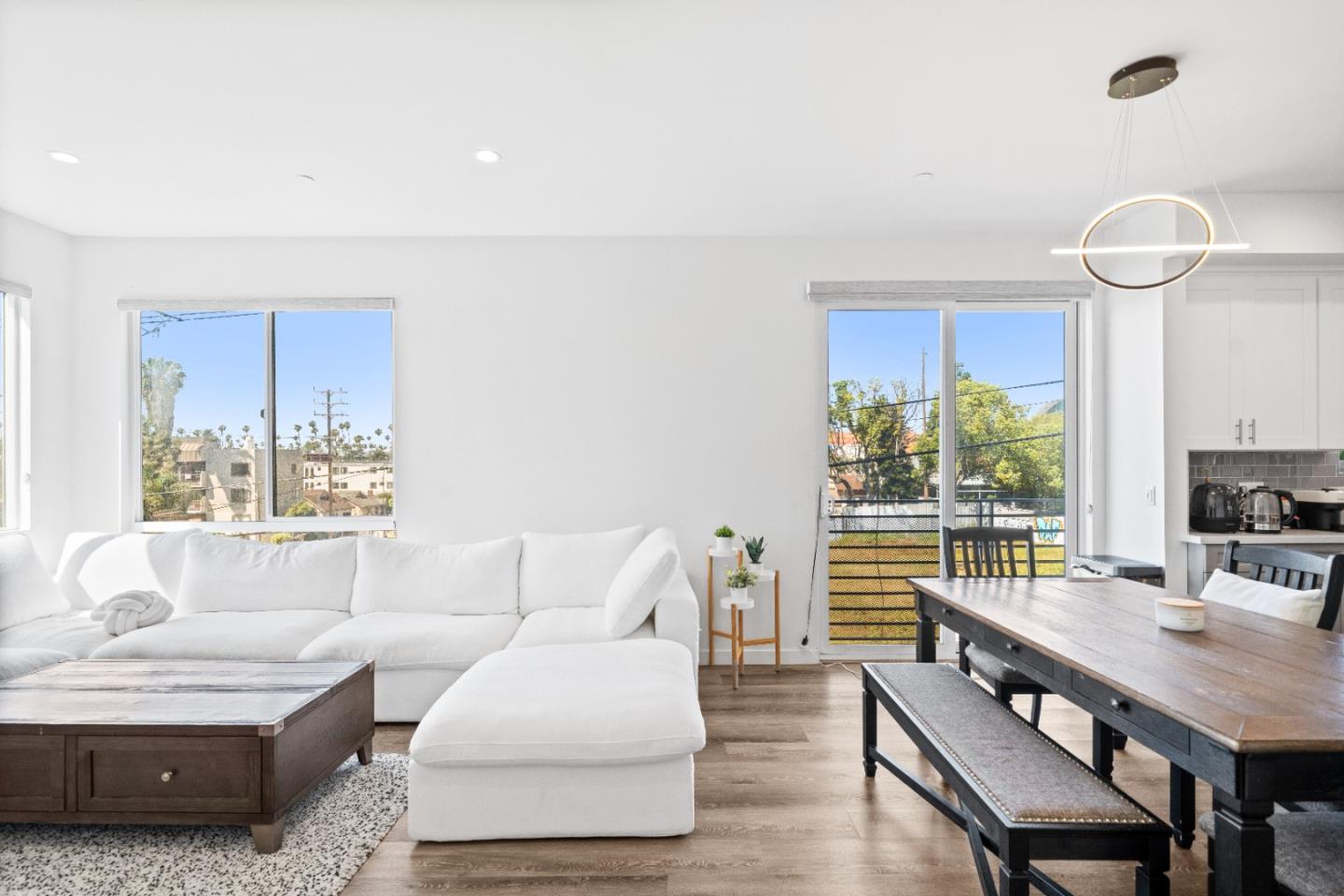 1055 South Serrano Avenue 305