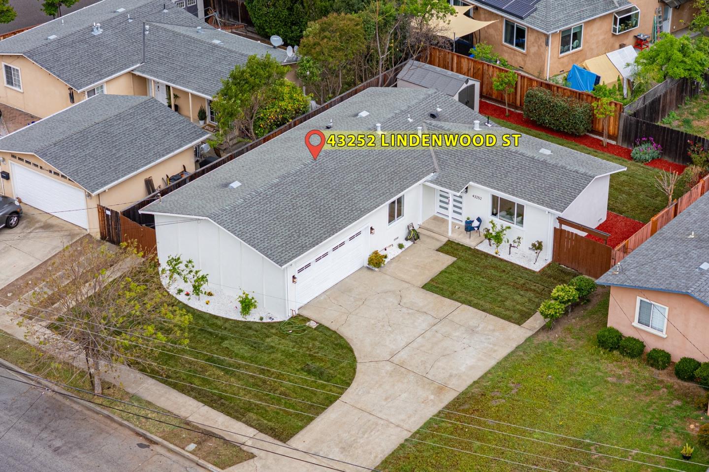 43252 Lindenwood Street