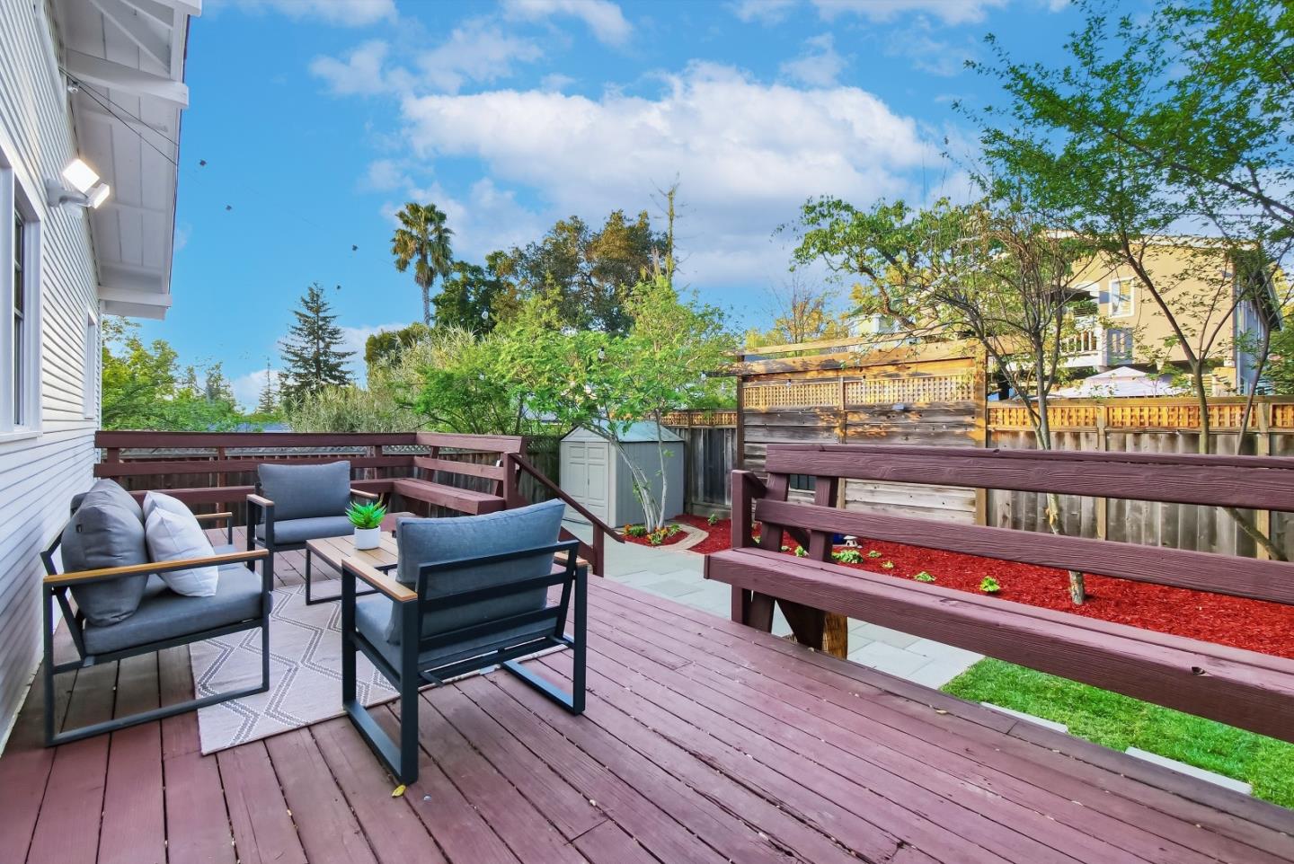 321 Johnson Avenue