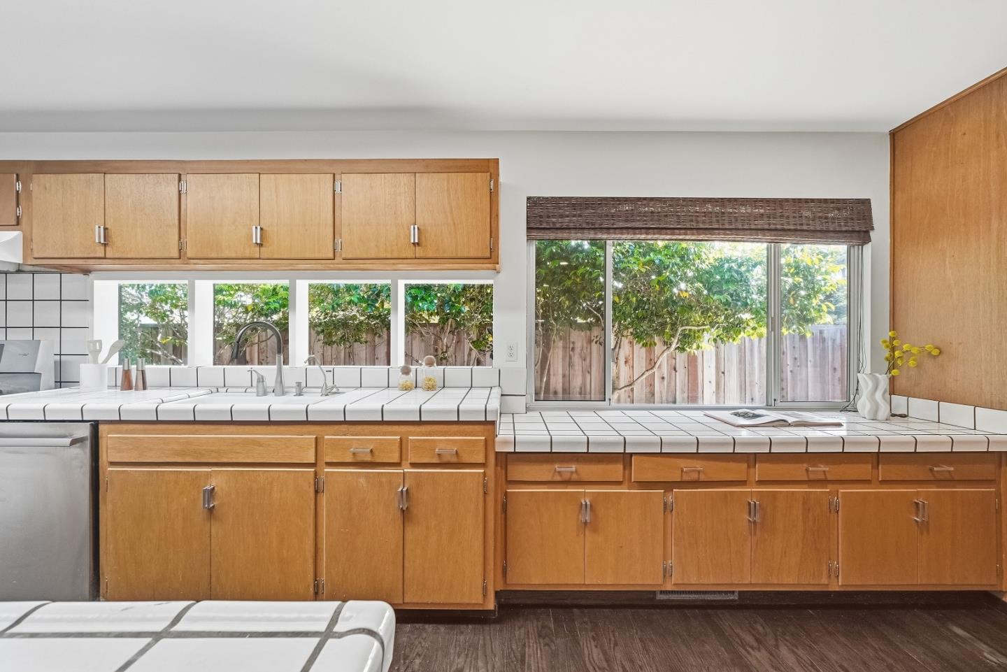 330 Hillview Drive