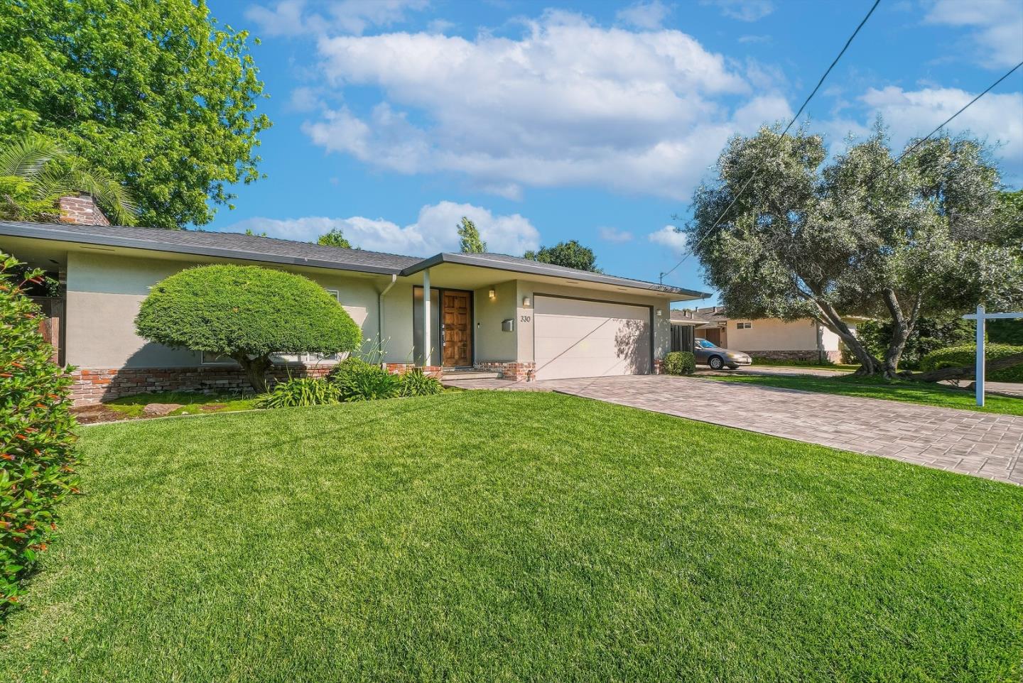 330 Hillview Drive