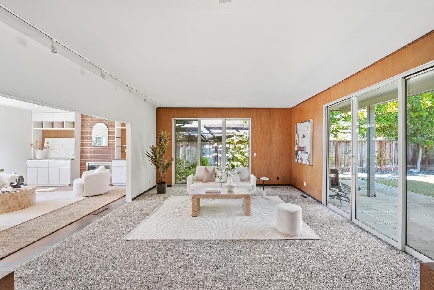 330 Hillview Drive