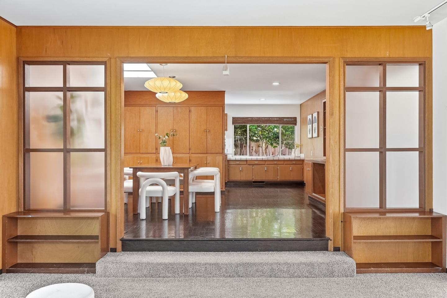 330 Hillview Drive