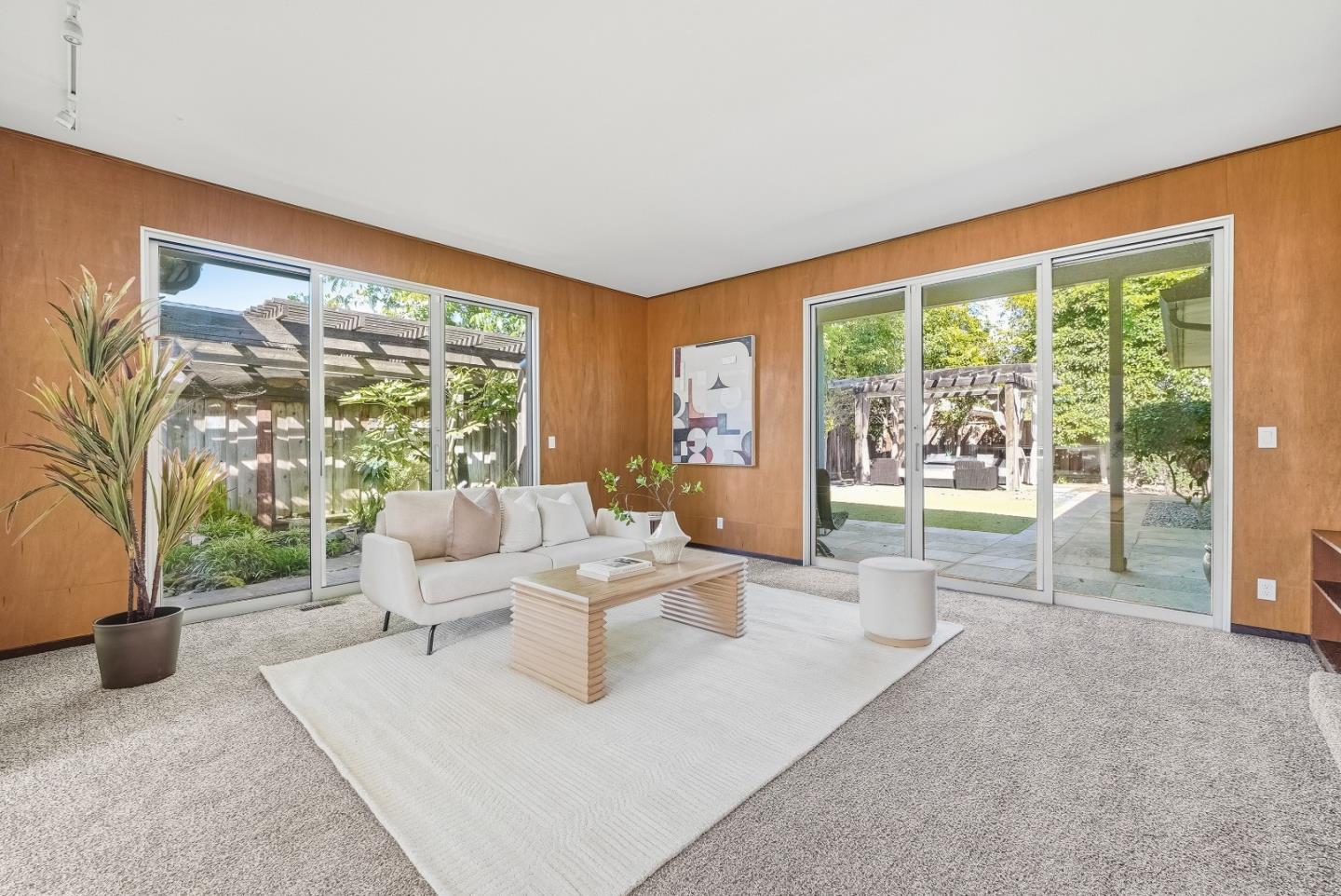 330 Hillview Drive
