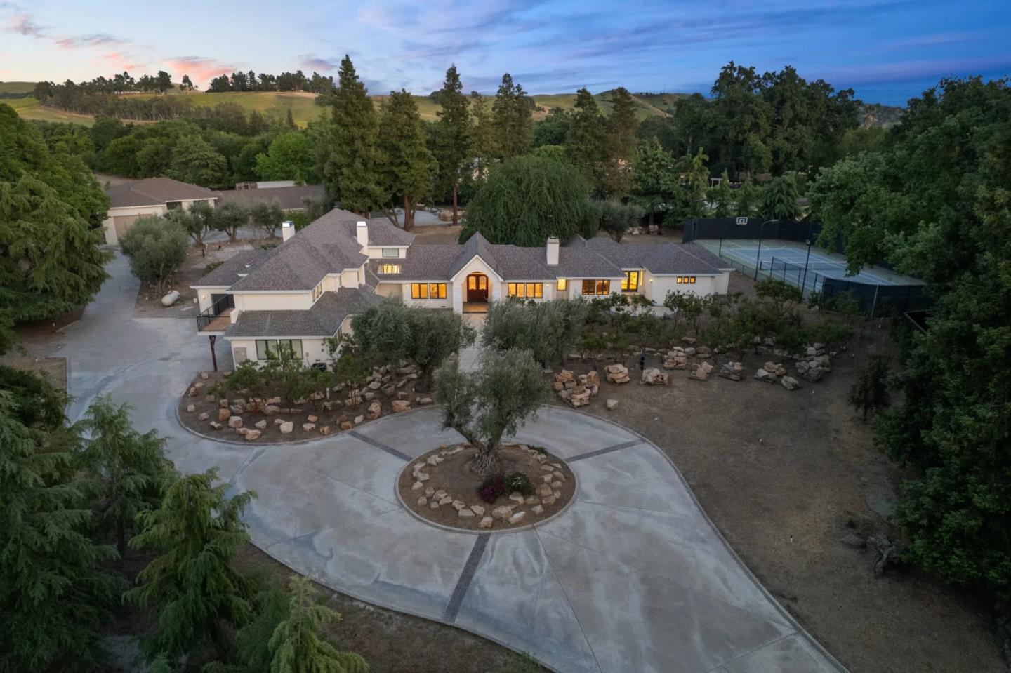 1080 Finley Road