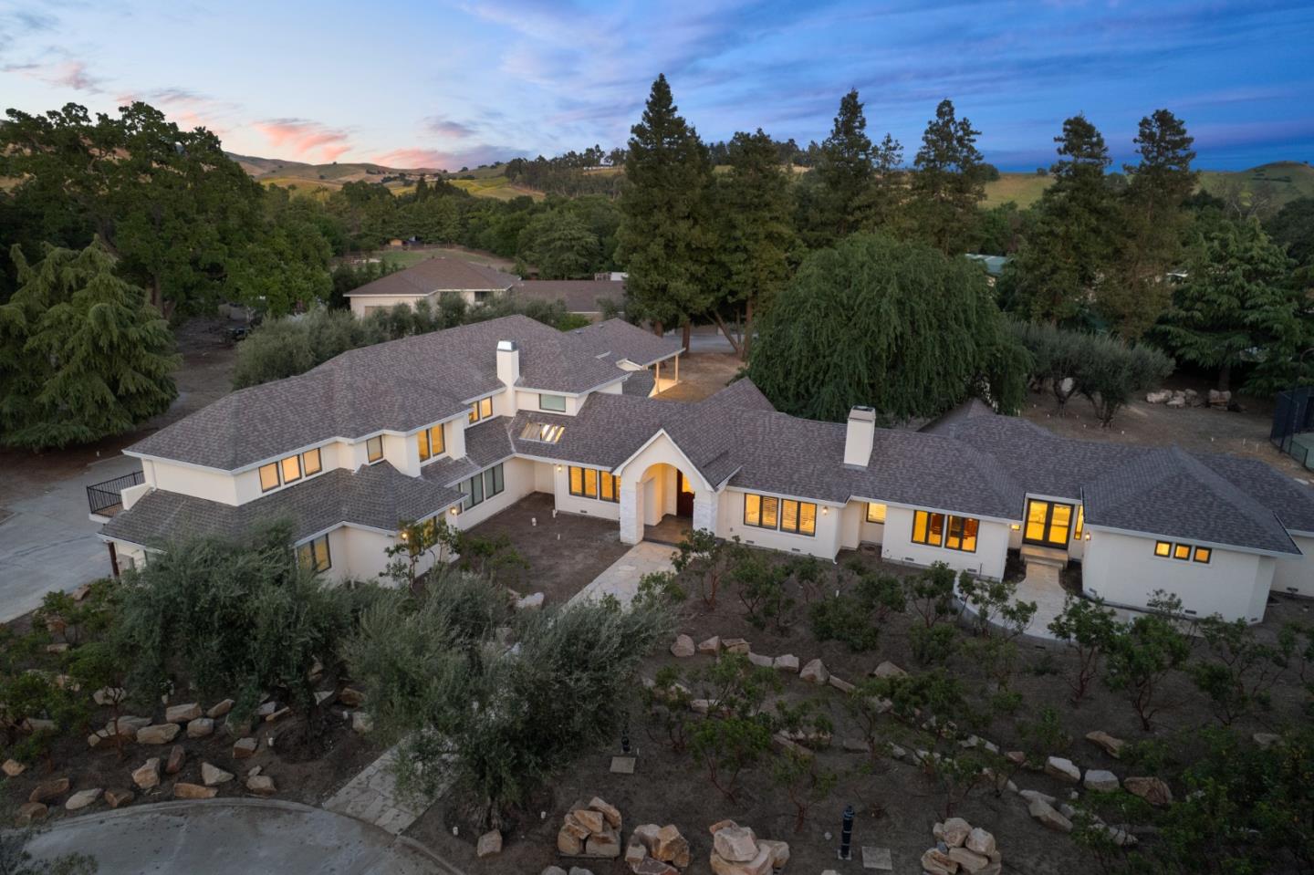 1080 Finley Road