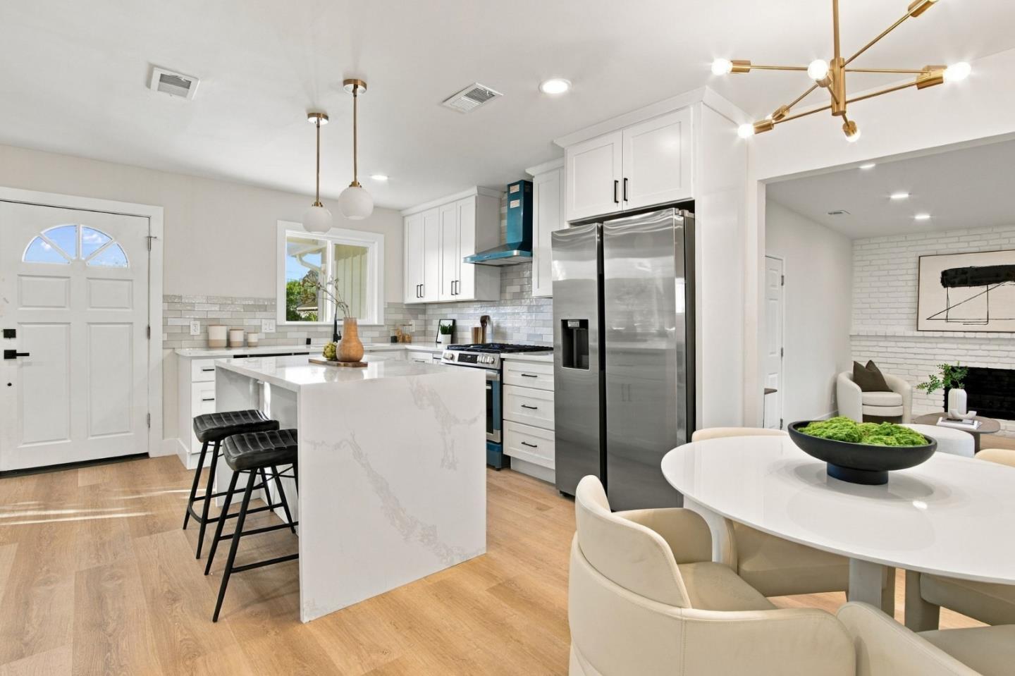 3288 Mount Wilson DR