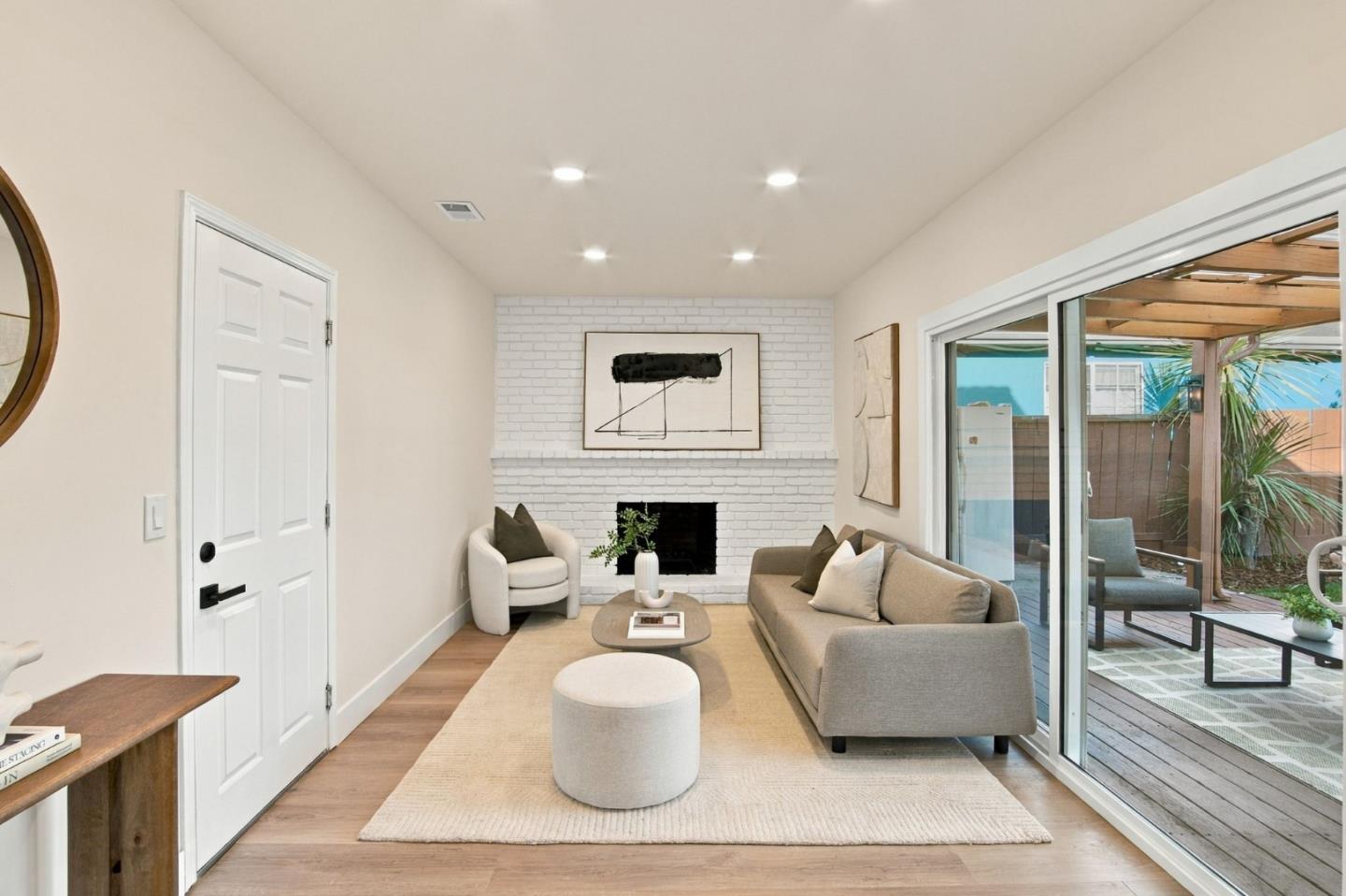3288 Mount Wilson DR