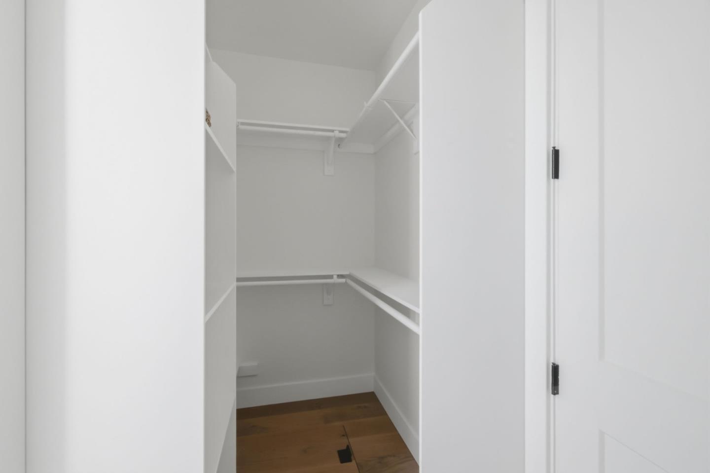 348 Angel AVE