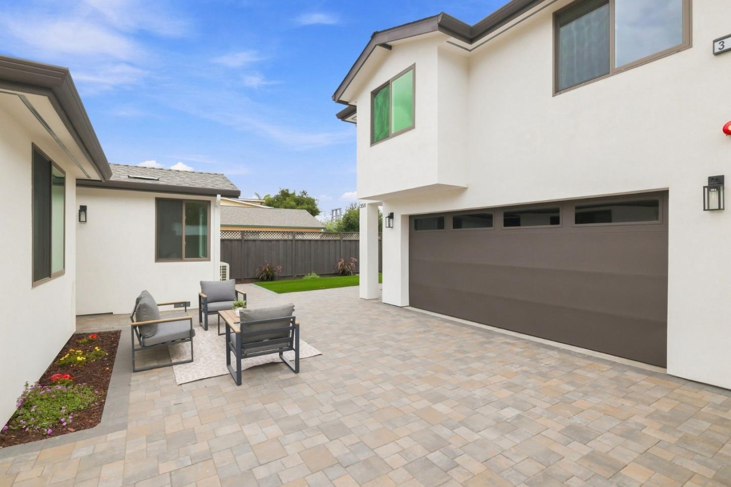 348 Angel AVE