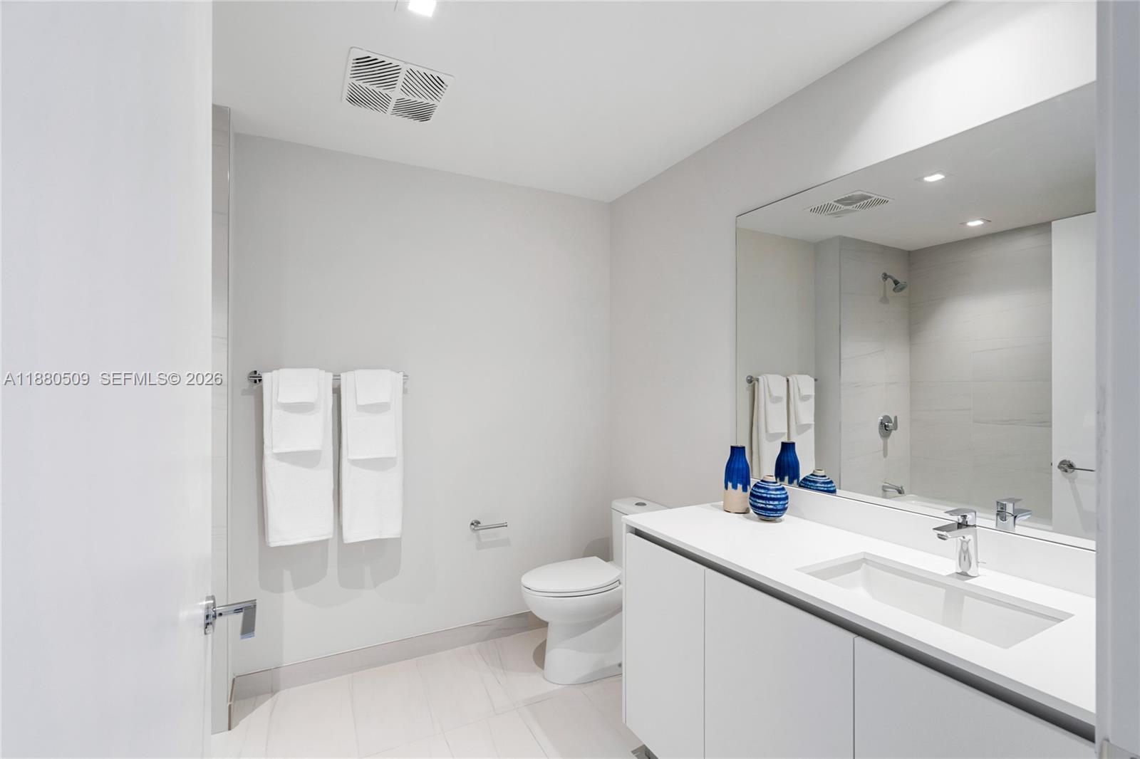 1116 N Ocean Boulevard 1404