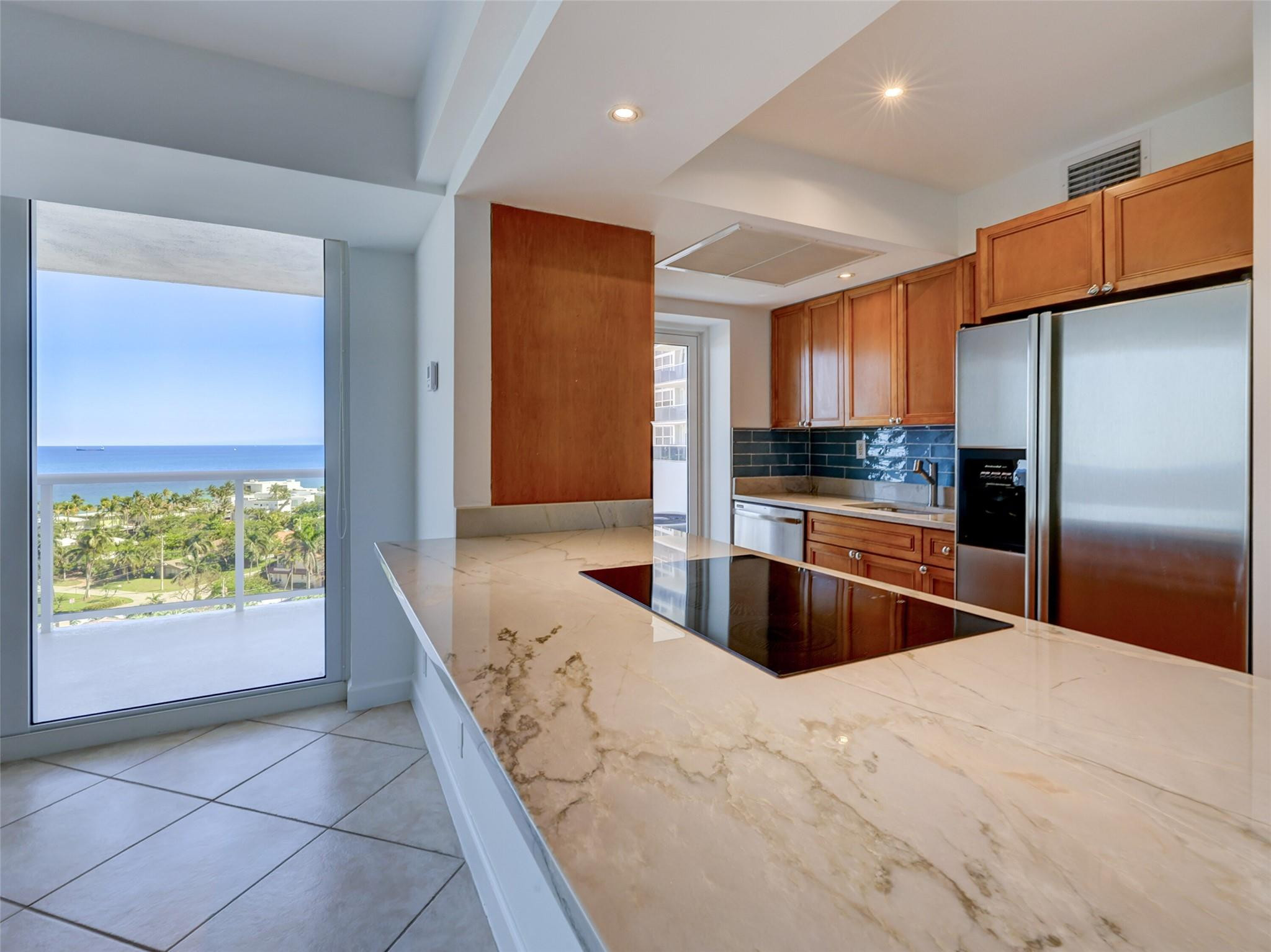 2715 N Ocean Blvd 12C