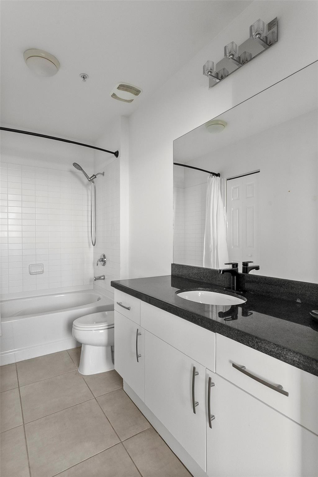 300 S Australian Ave 507
