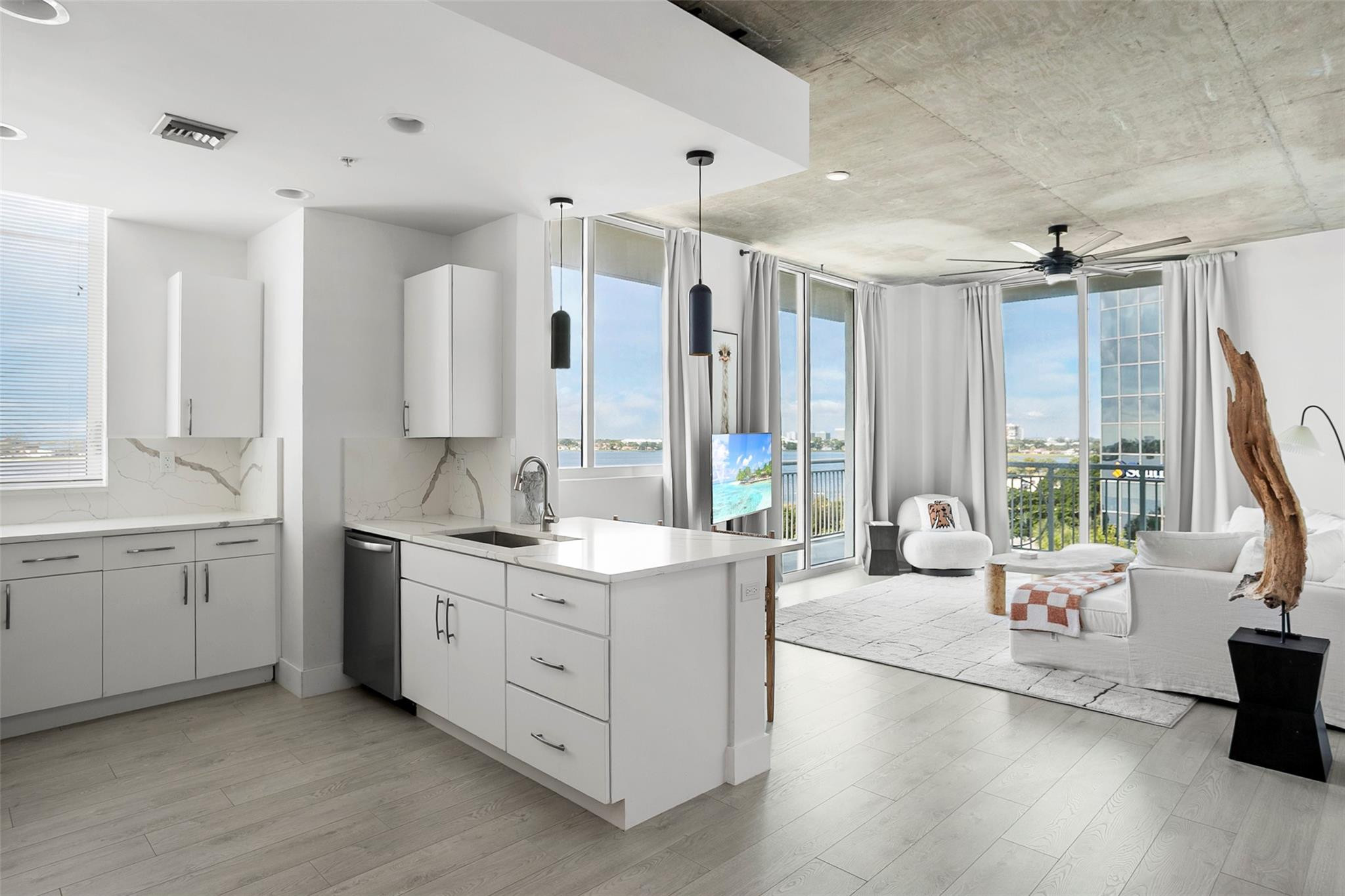 300 S Australian Ave 507