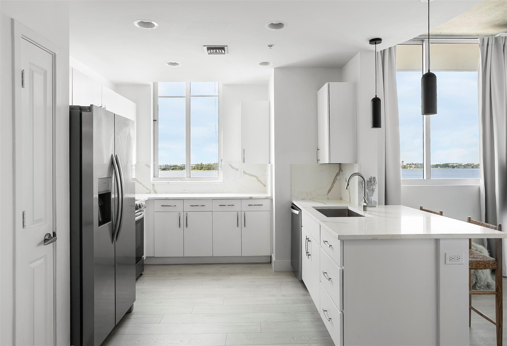 300 S Australian Ave 507