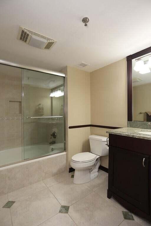 3115 S Ocean Boulevard 801