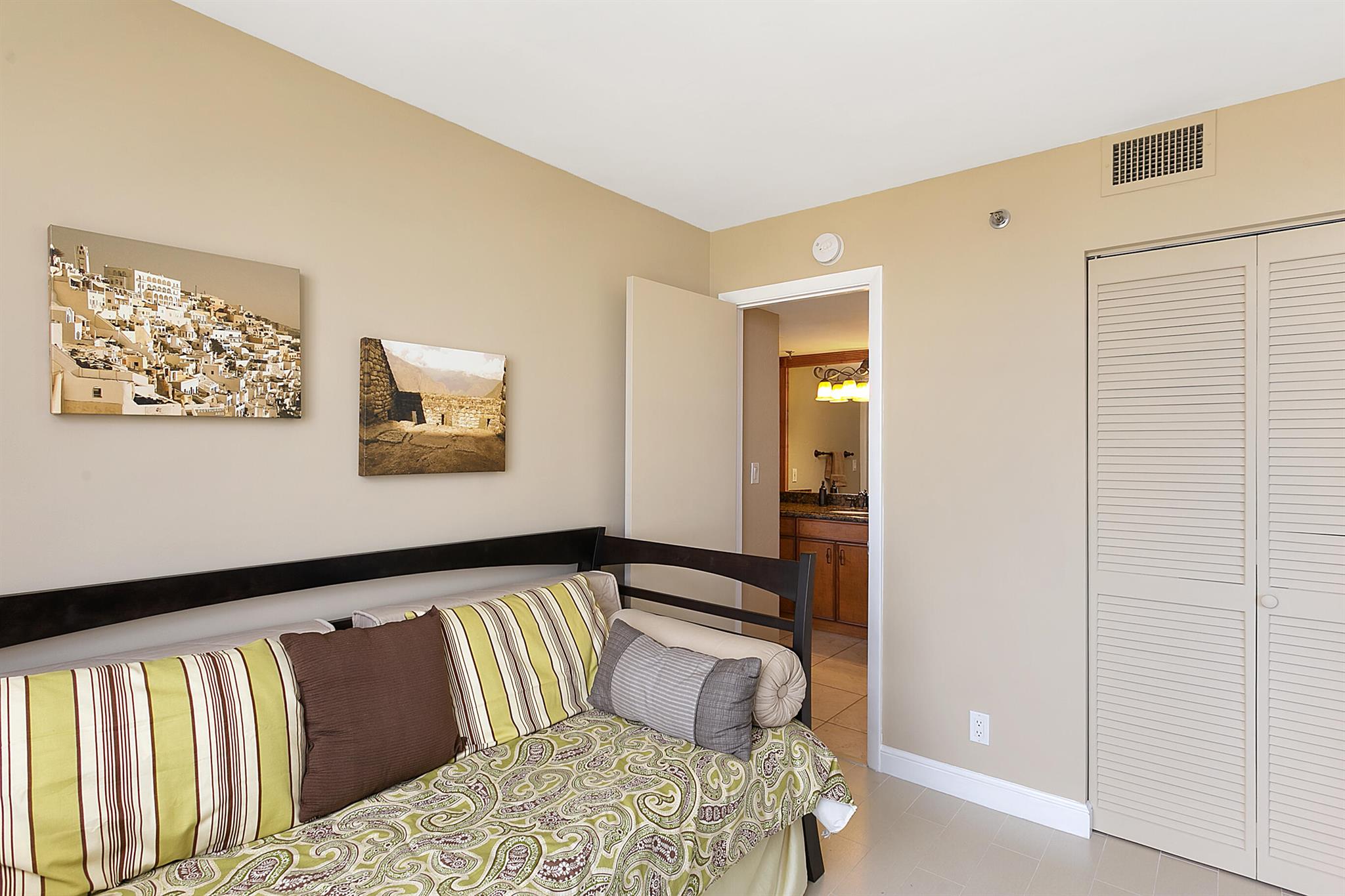 3115 S Ocean Boulevard 801