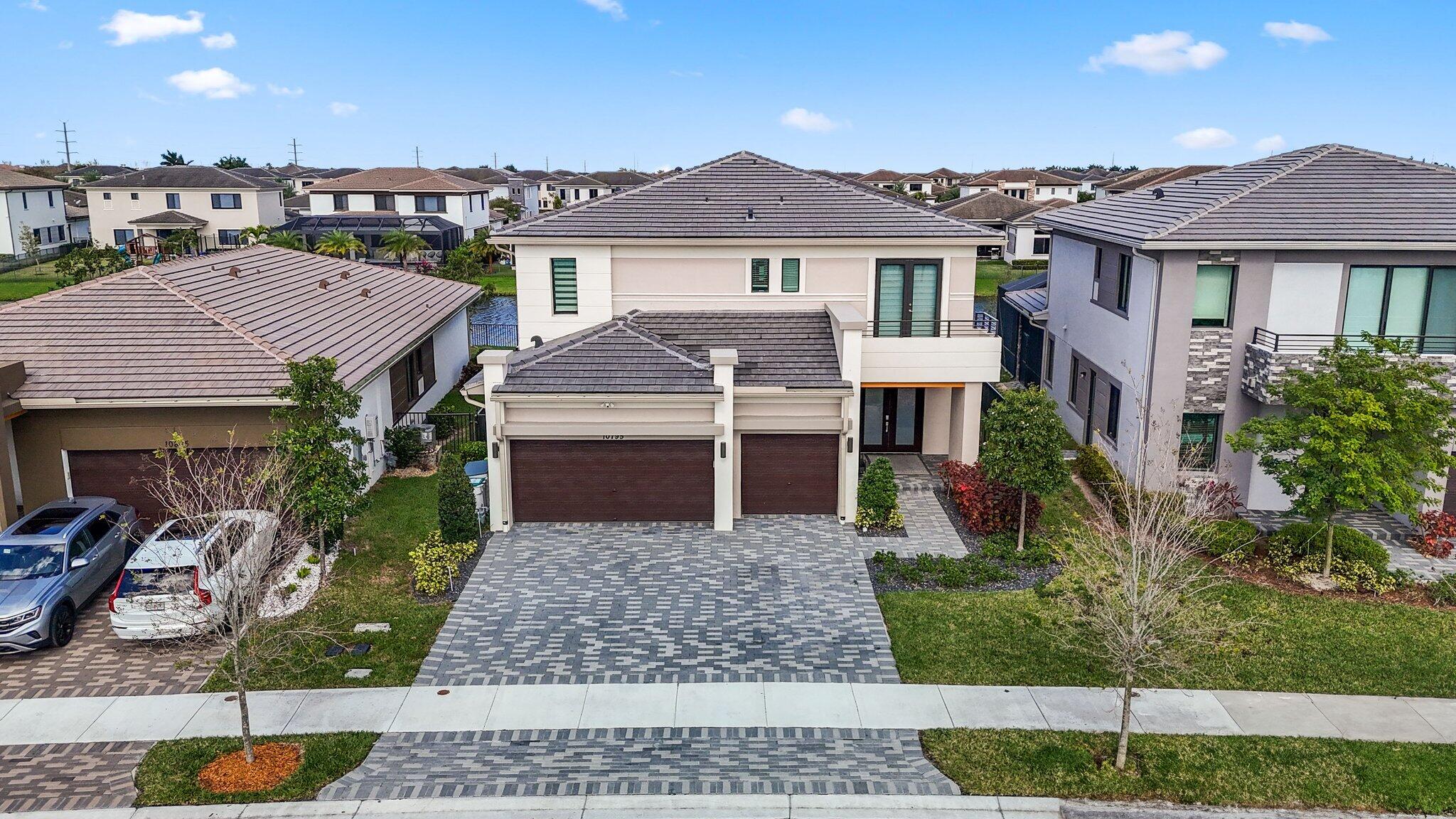 10795 Passage Way
