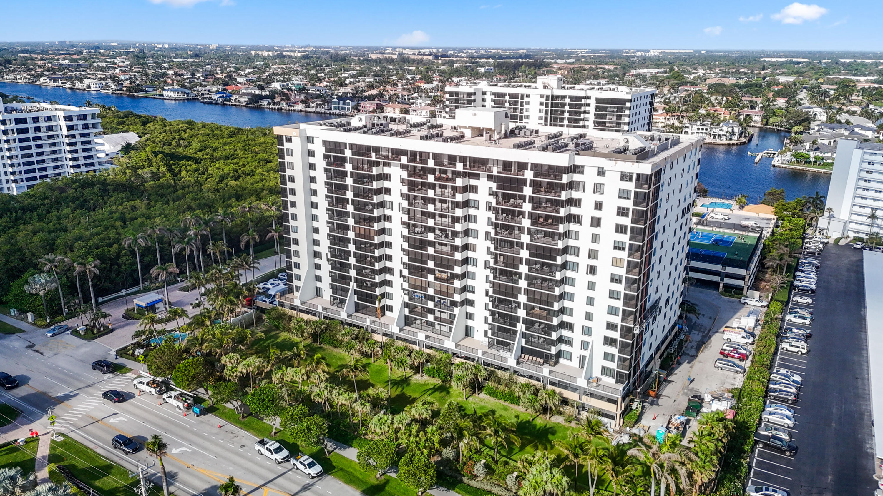 3400 S Ocean Boulevard 8c