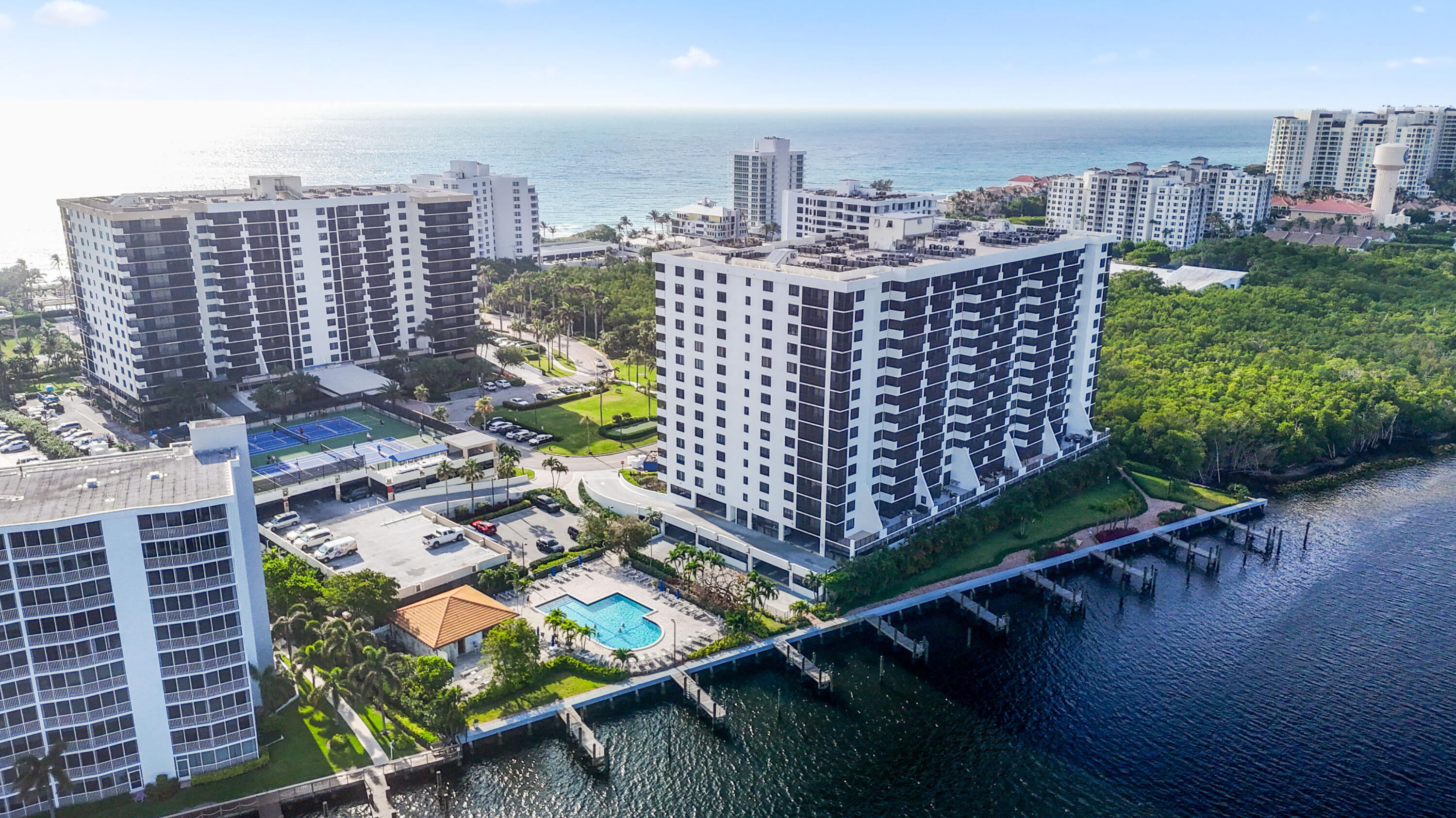 3400 S Ocean Boulevard 8c