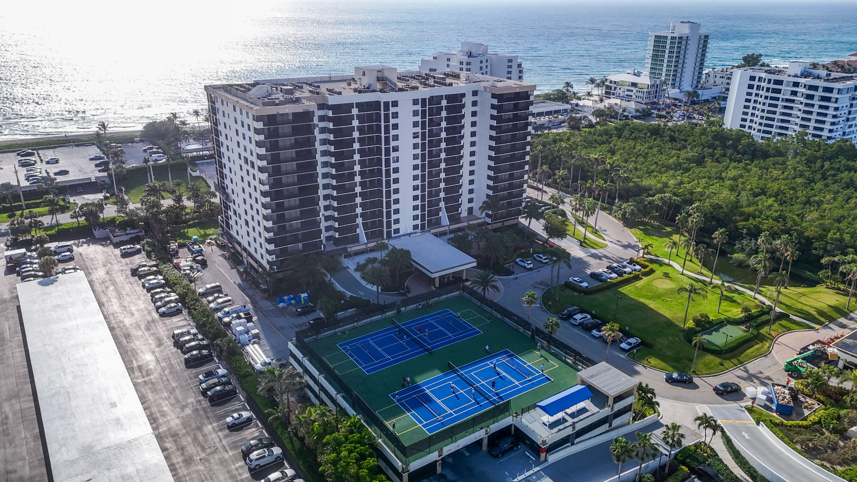 3400 S Ocean Boulevard 8c