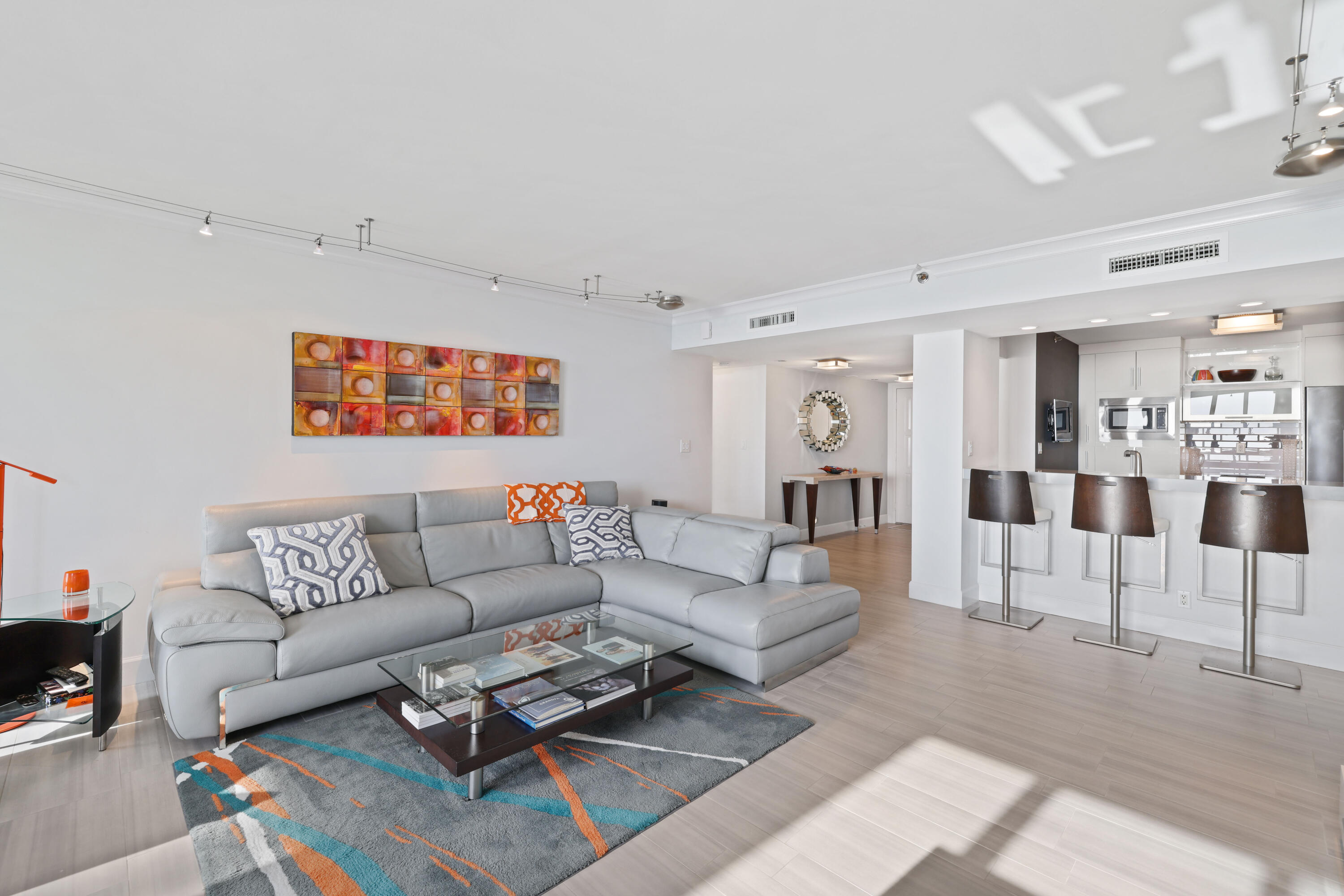 3400 S Ocean Boulevard 8c