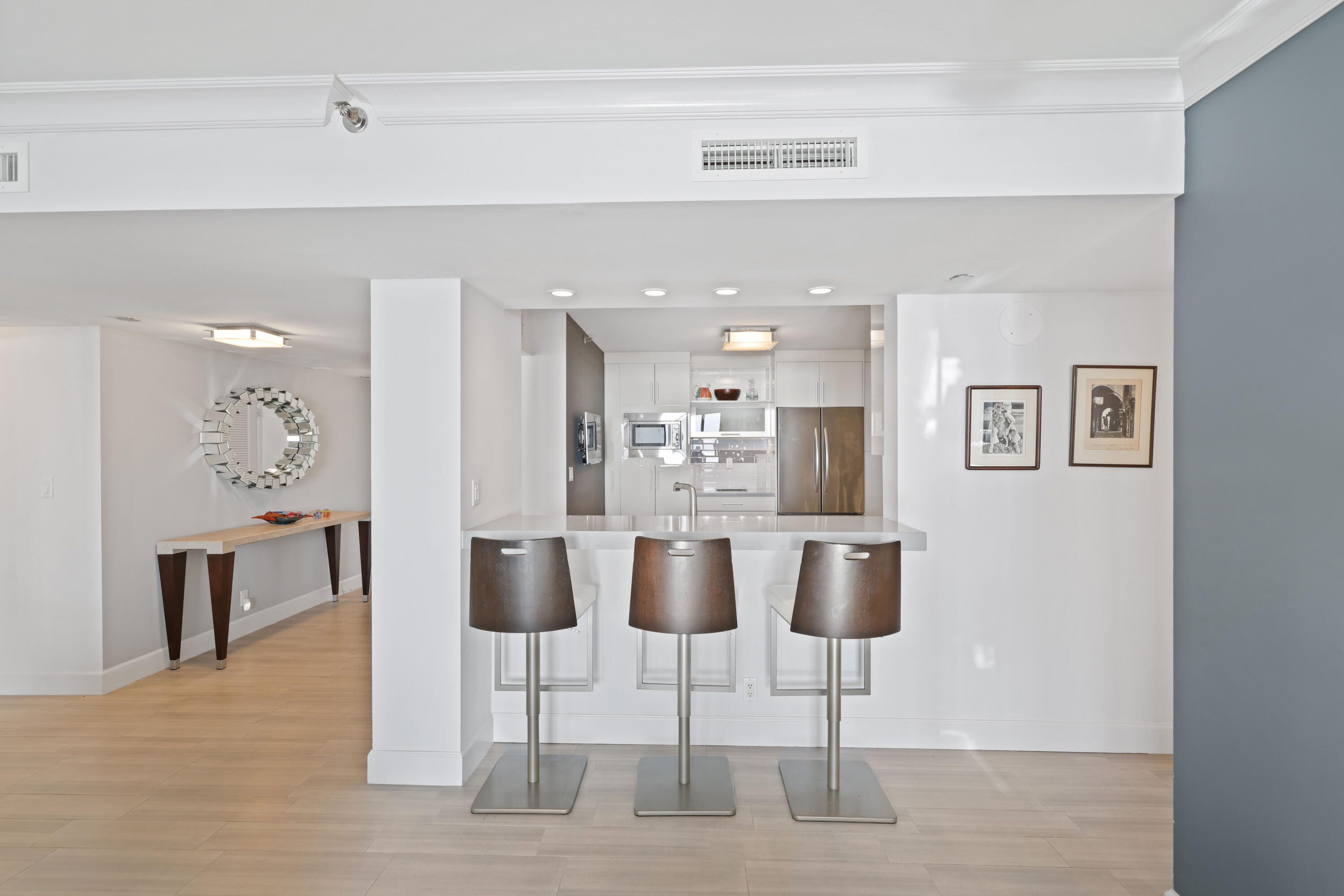 3400 S Ocean Boulevard 8c