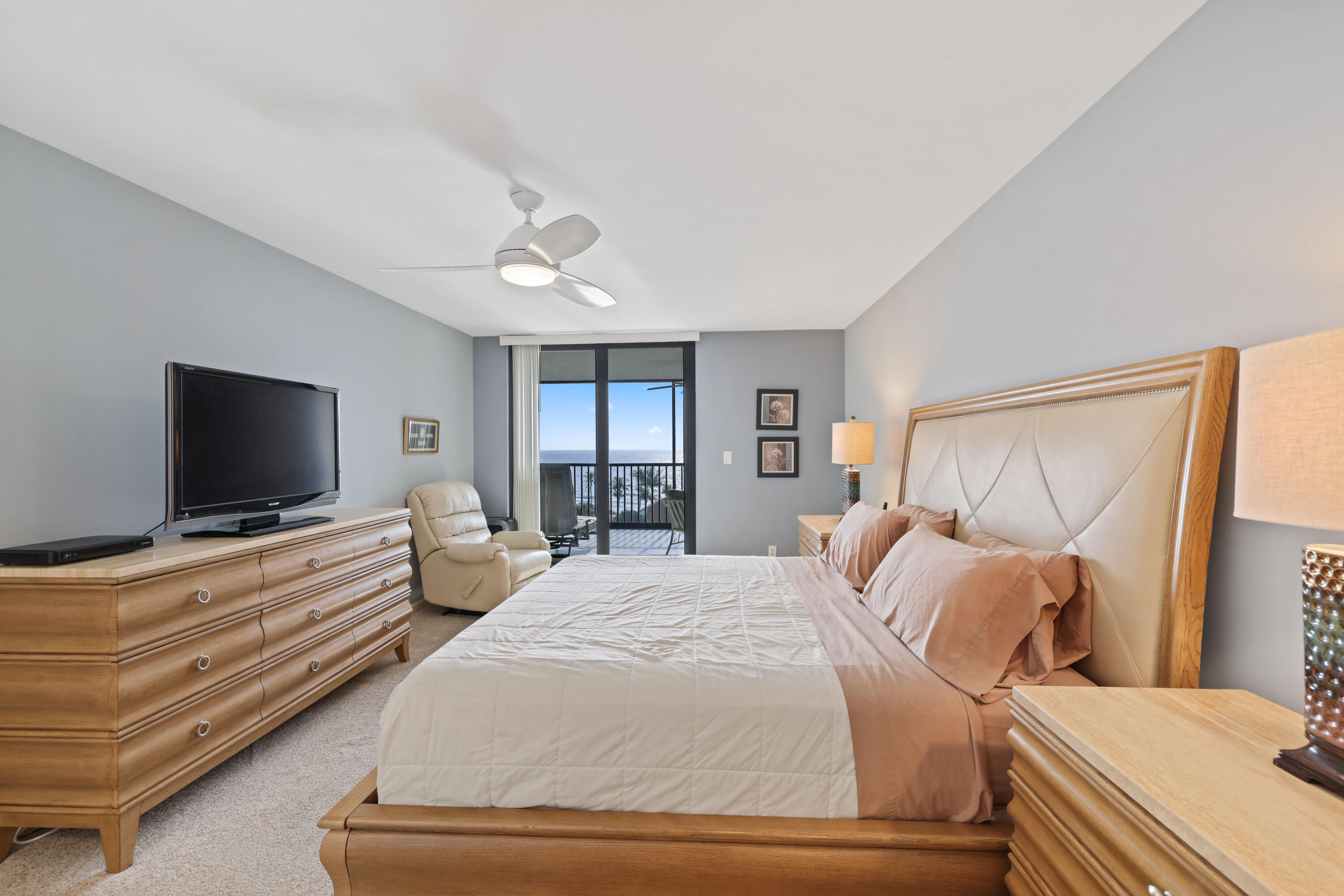 3400 S Ocean Boulevard 8c