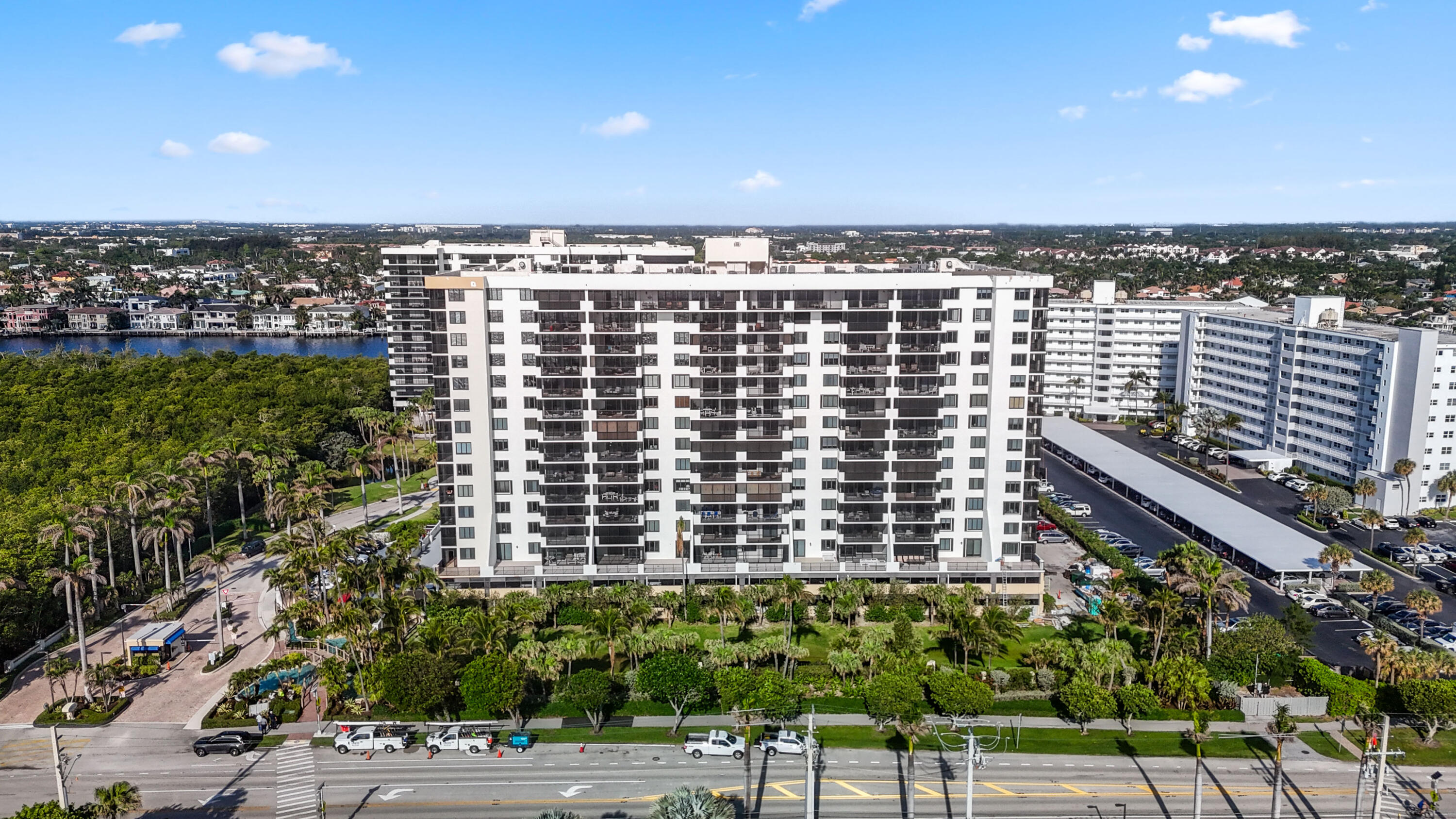 3400 S Ocean Boulevard 8c