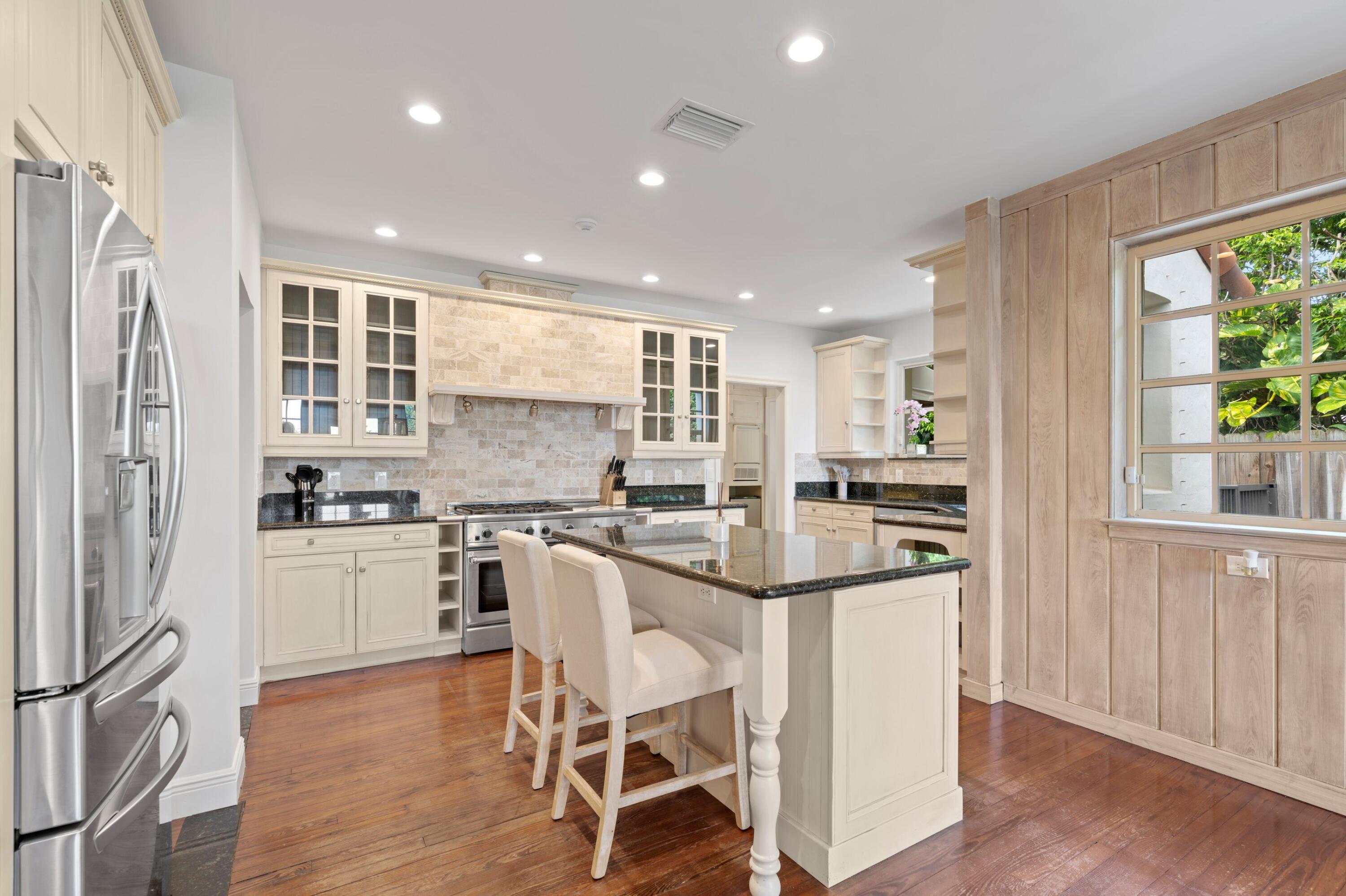 3304 N Flagler Drive