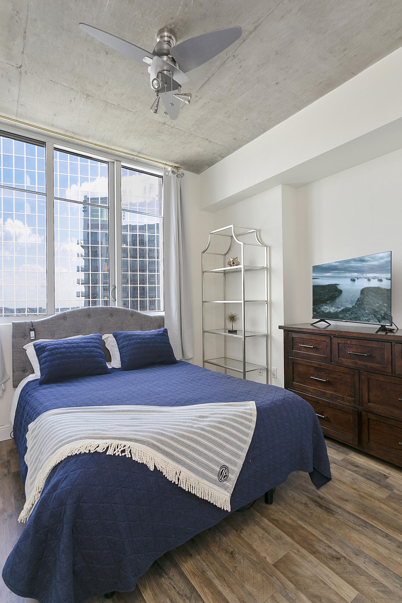300 S Australian Avenue 1007
