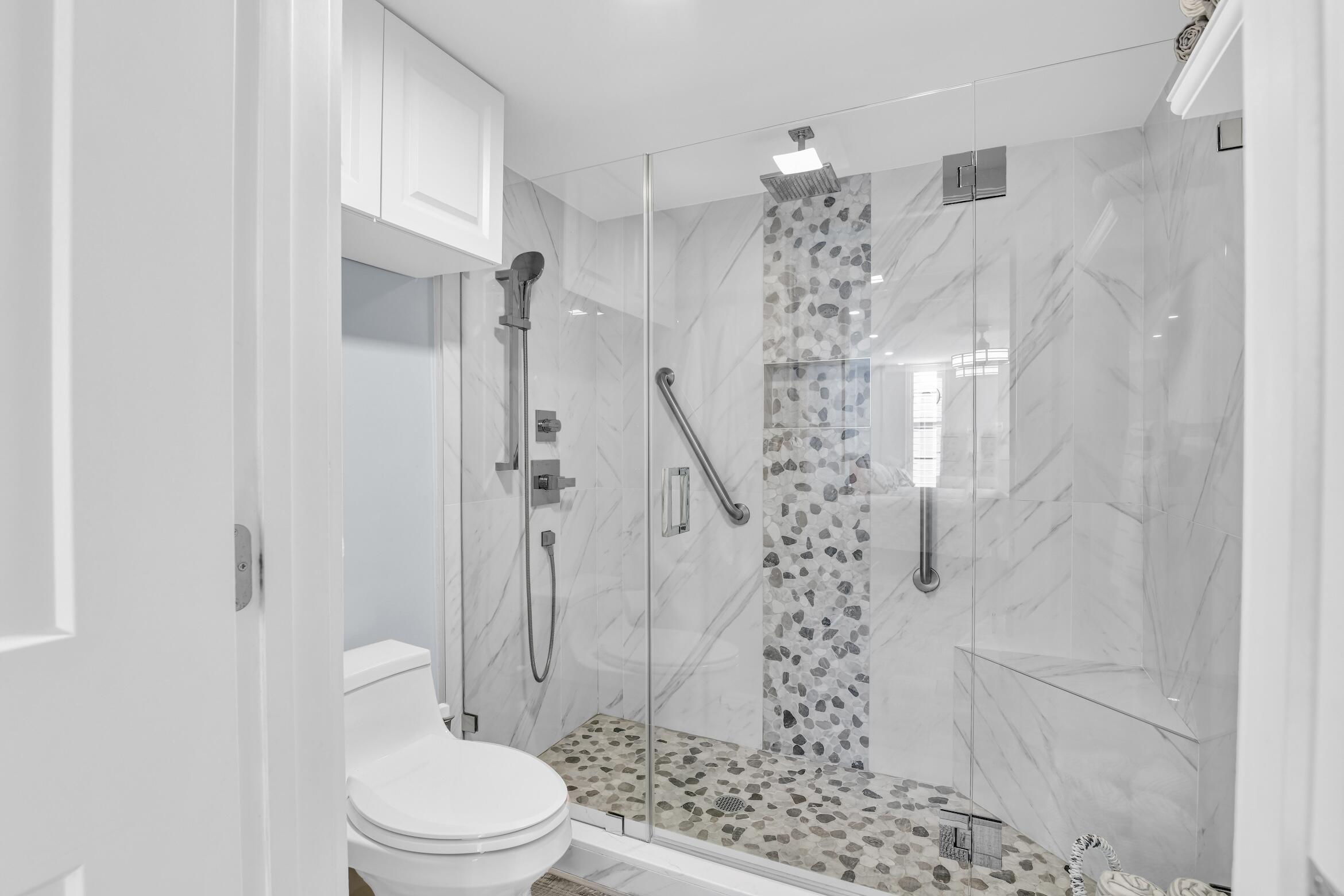 1000 S Ocean Boulevard 17 F