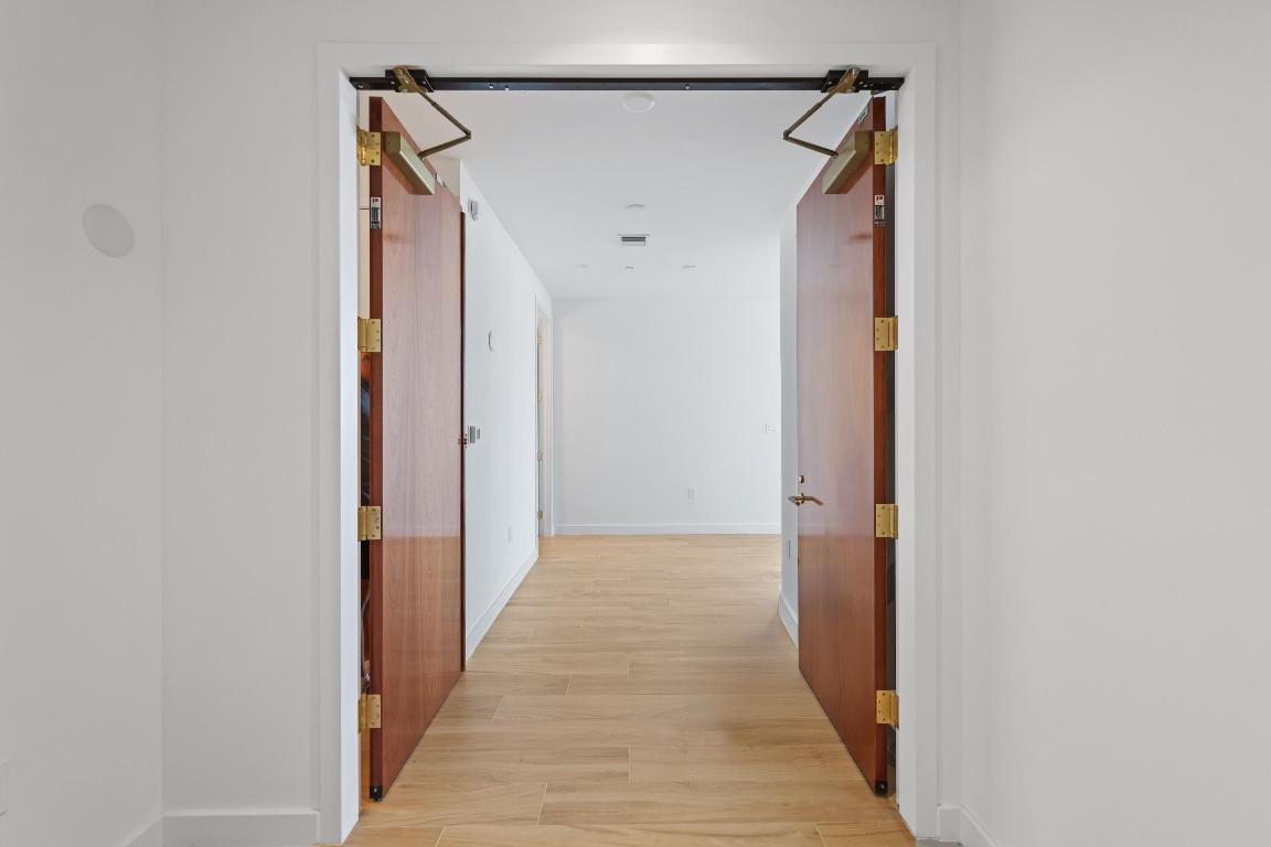 2655 S Bayshore Drive 902