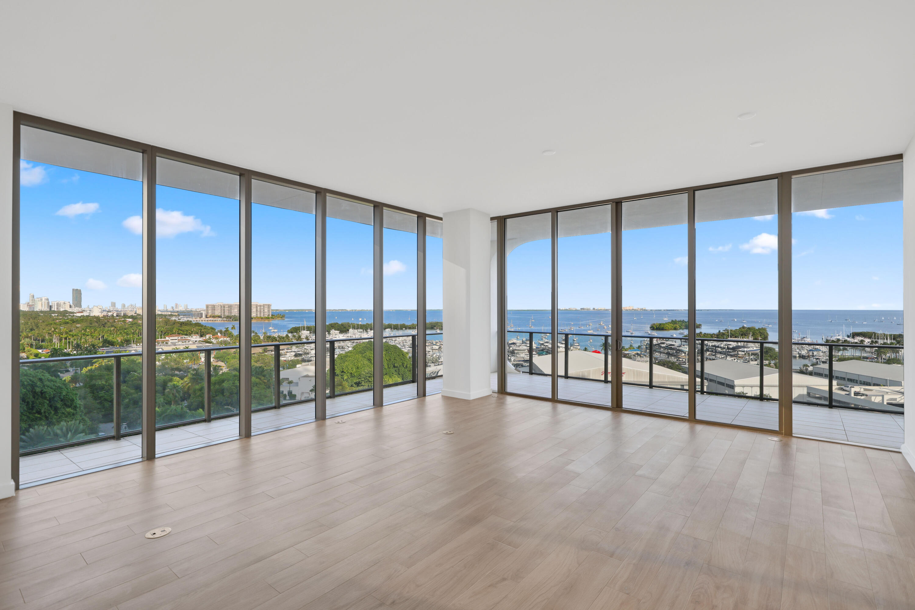 2655 S Bayshore Drive 902