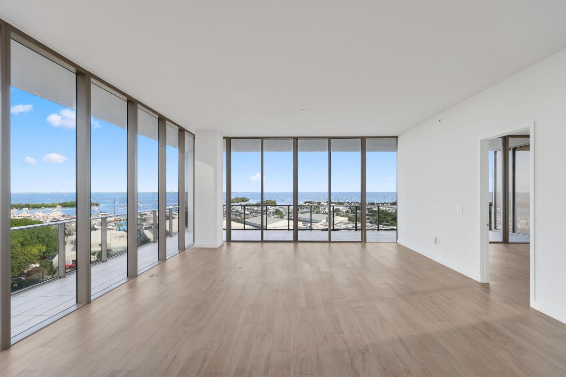 2655 S Bayshore Drive 902