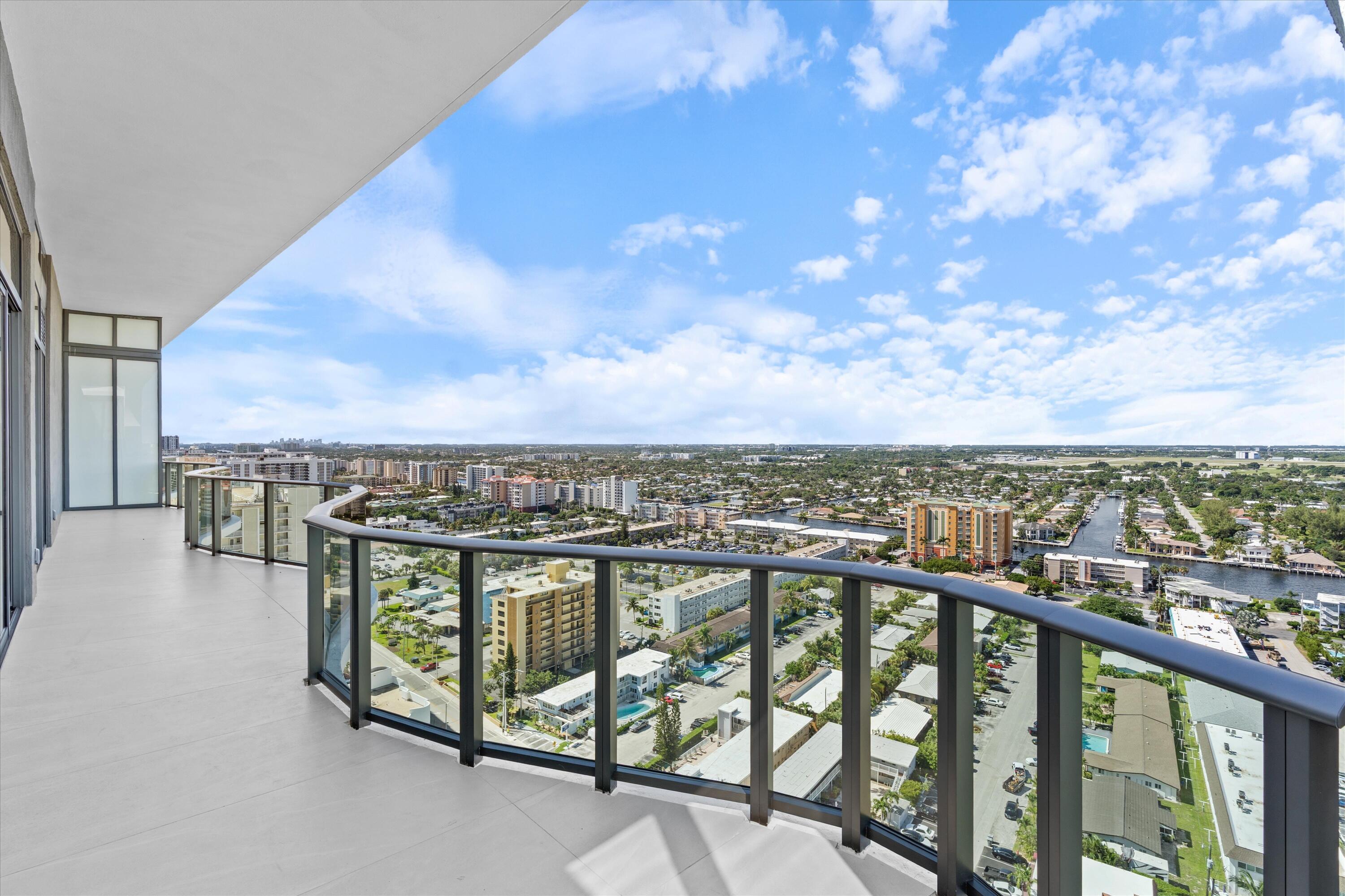 900 N Ocean Boulevard Uph03