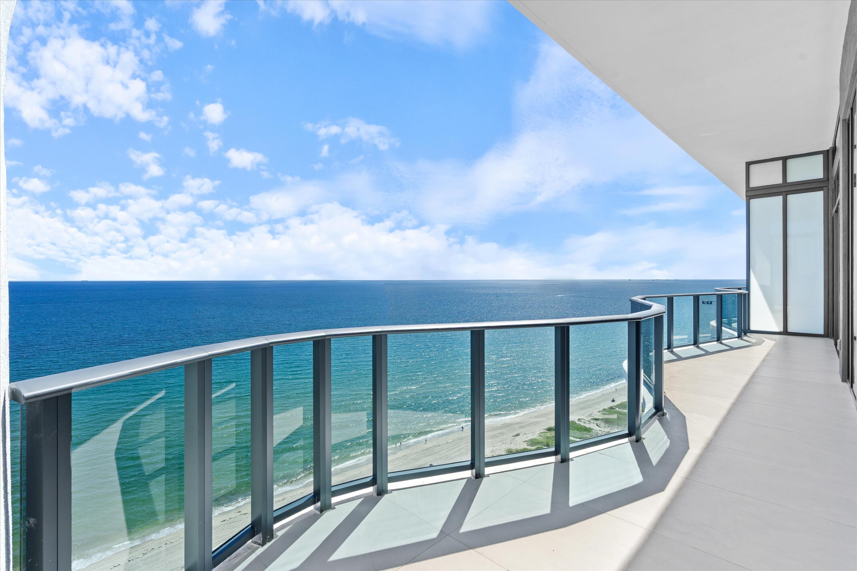 900 N Ocean Boulevard Uph03