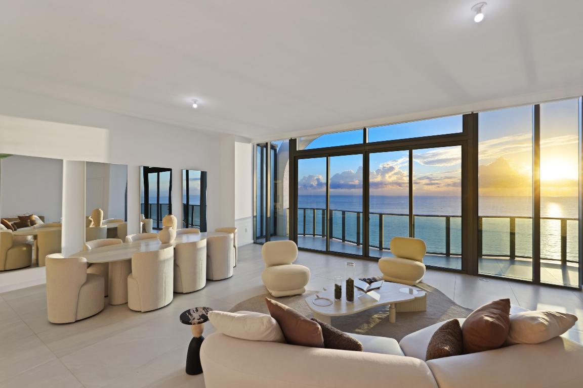 900 N Ocean Boulevard Uph03