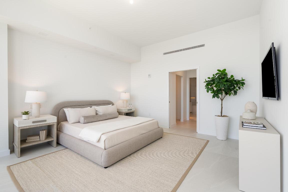 900 N Ocean Boulevard Uph03